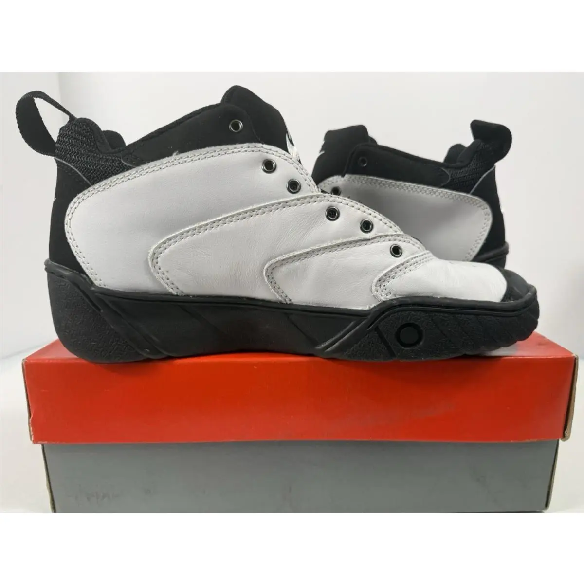 Nike shoes - Nike Air Penetrator - Air Penetrator - White 2