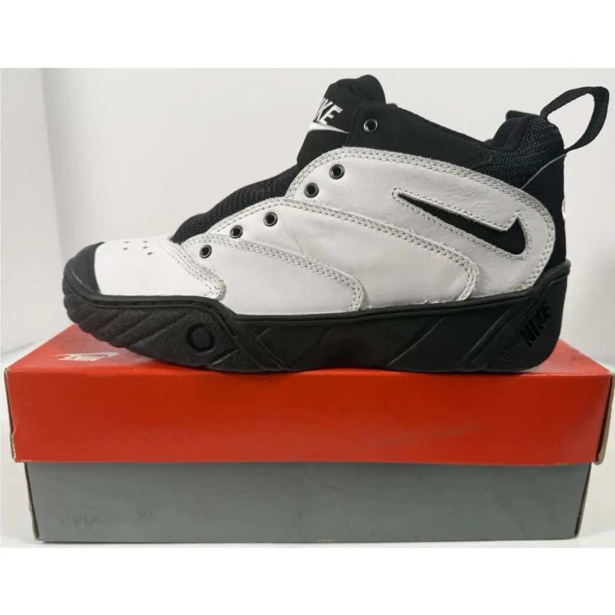 Nike shoes - Nike Air Penetrator - Air Penetrator - White 3