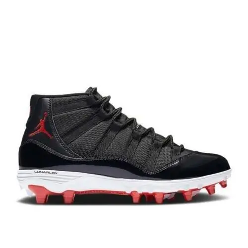 Nike Air Jordan 11 XI Retro Football Cleat Bred 2018 AO1561-010 Perfect Size 10