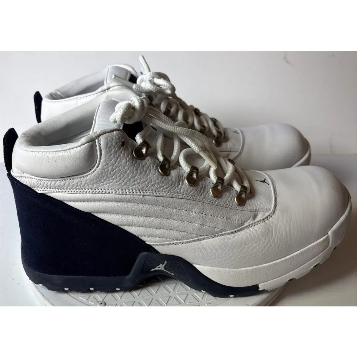 Nike shoes - Air Jordan 2010 - Air - 136092-142 - White (UPC: 091208368399) 1