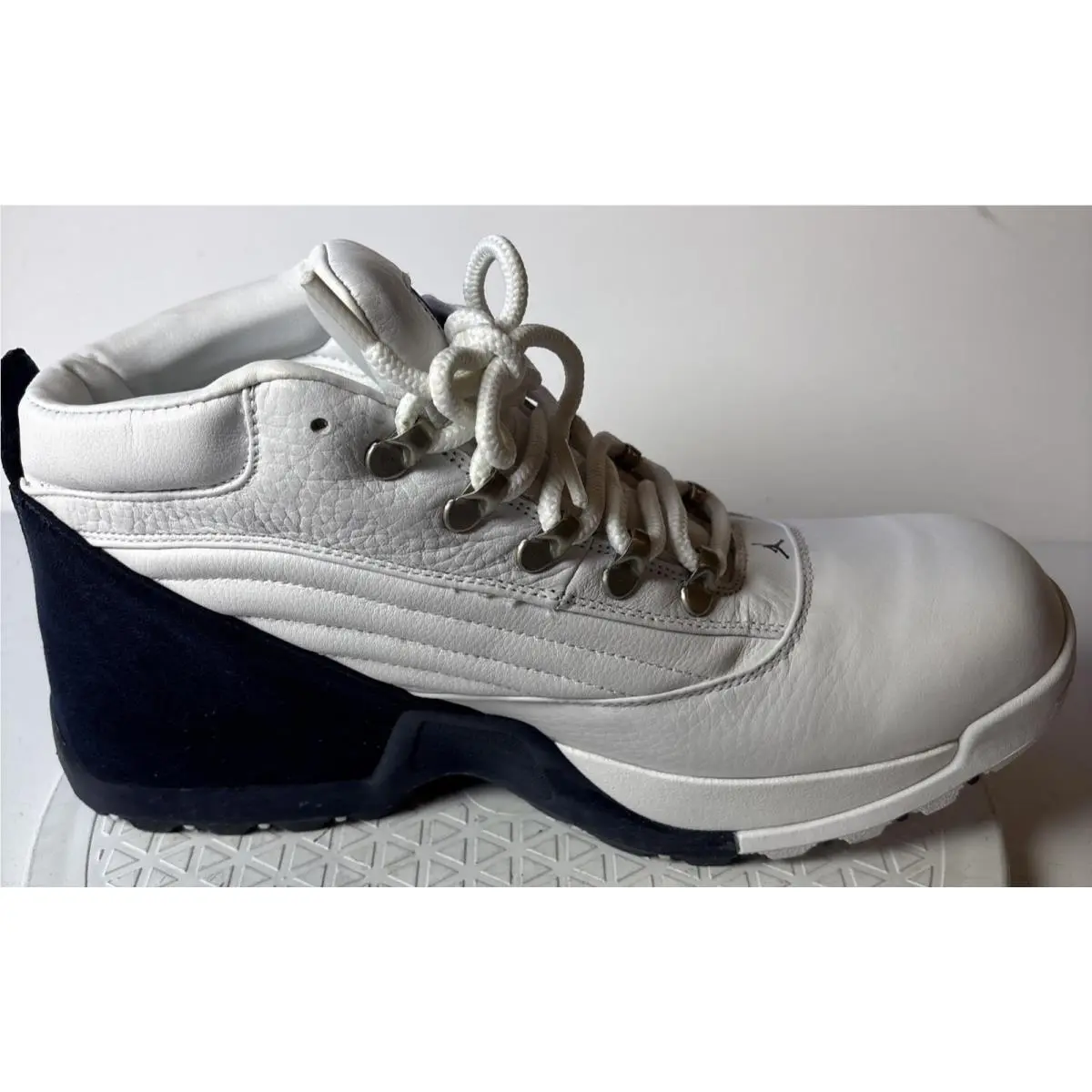 Nike shoes - Air Jordan 2010 - Air - 136092-142 - White (UPC: 091208368399) 6