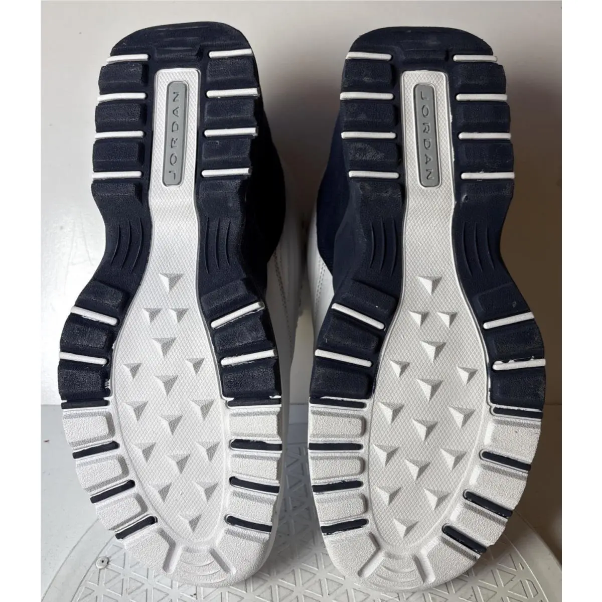Nike shoes - Air Jordan 2010 - Air - 136092-142 - White (UPC: 091208368399) 7