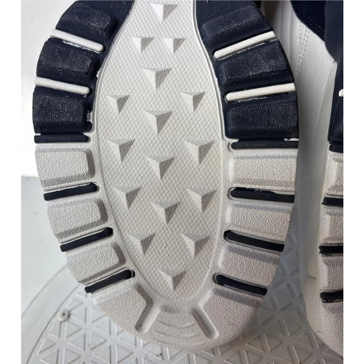 Nike shoes - Air Jordan 2010 - Air - 136092-142 - White (UPC: 091208368399) 11