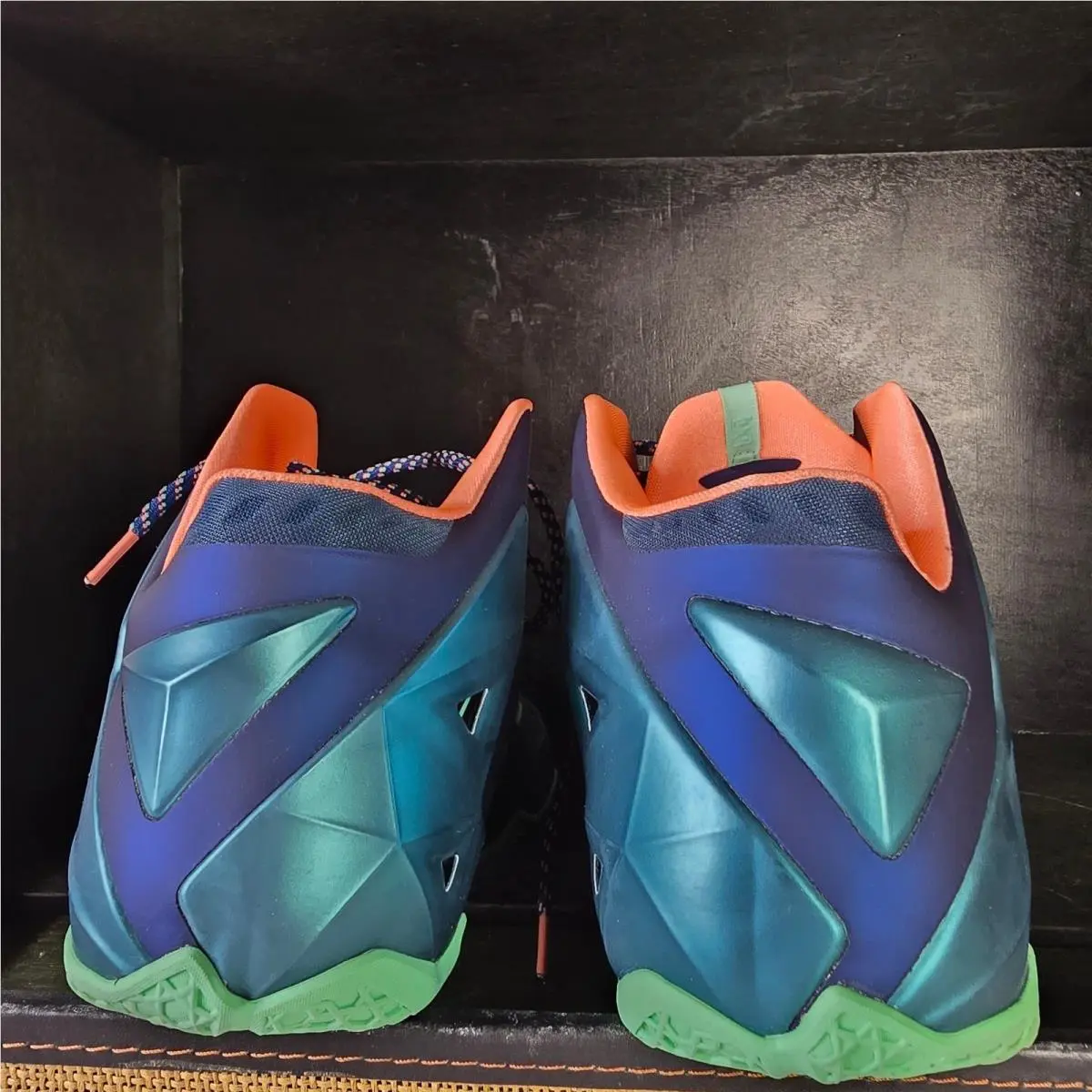 Nike shoes - LeBron XI - LeBron - 616175 400 - Blue 1