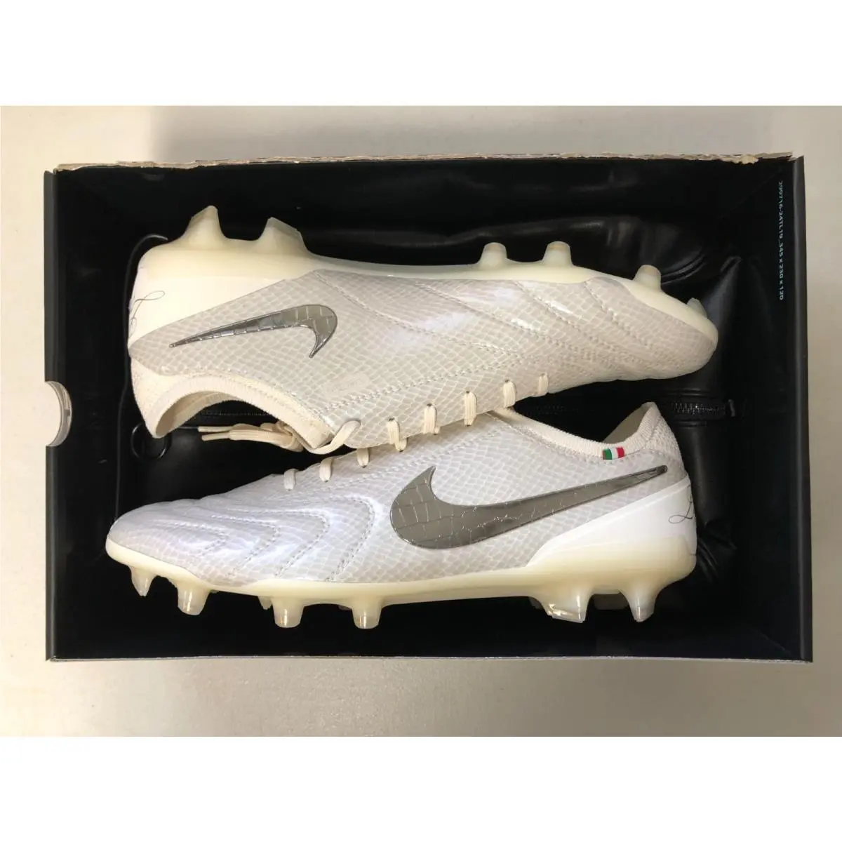 Nike shoes - Nike Legend 10 Elite FG LX - FZ1487-100 - White/White (UPC: 198481207787) 7