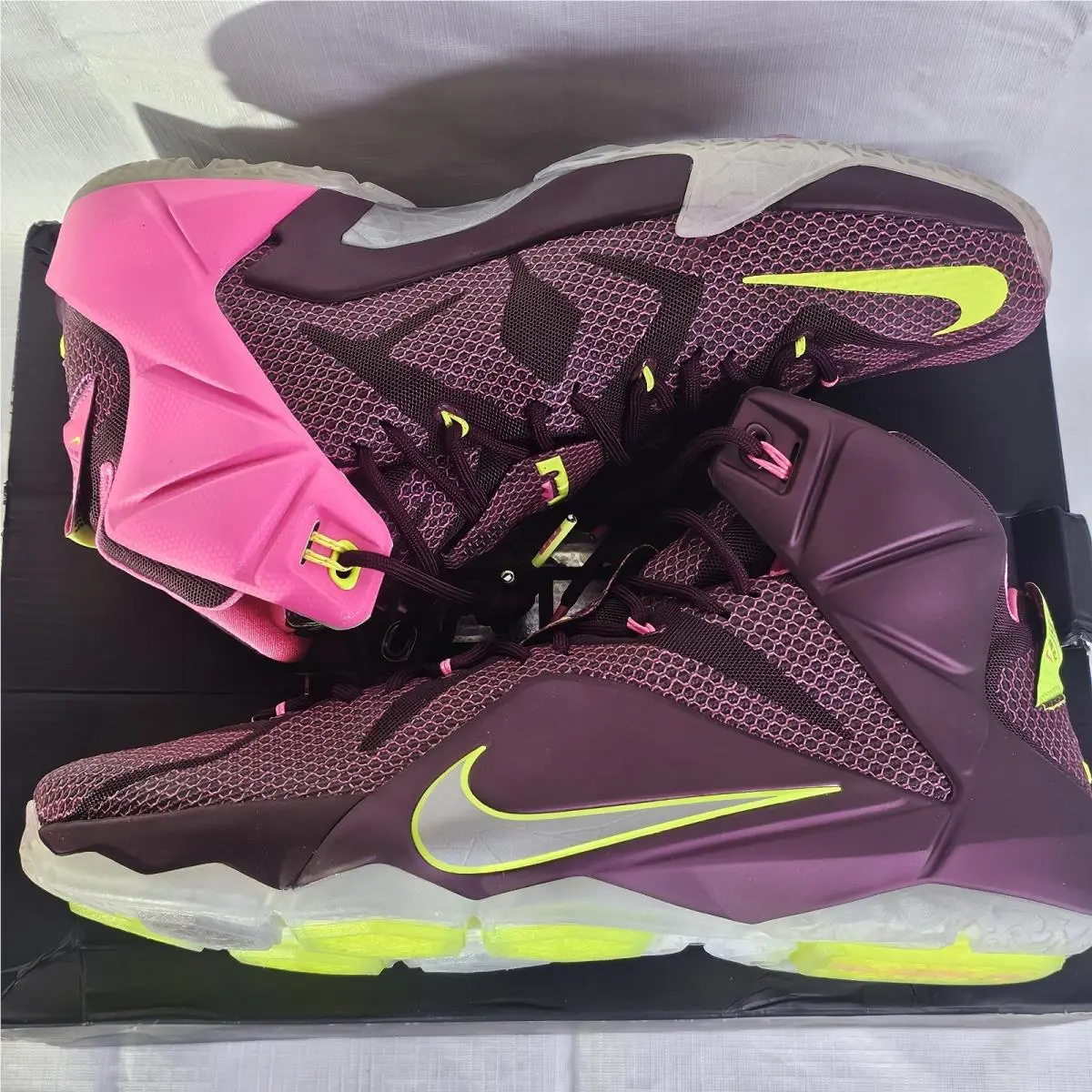 Nike shoes - Nike LeBron XII - LeBron XII - 684593-607 - merlot/mtllc silver-vlt-pink pw 3