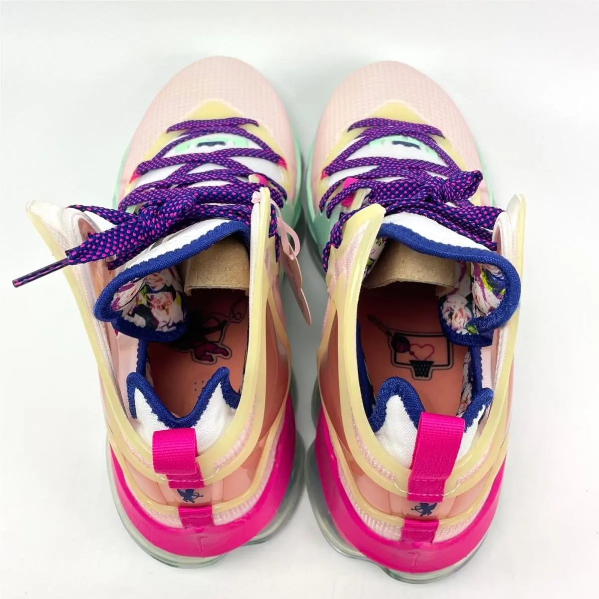 Nike shoes - Pink 3