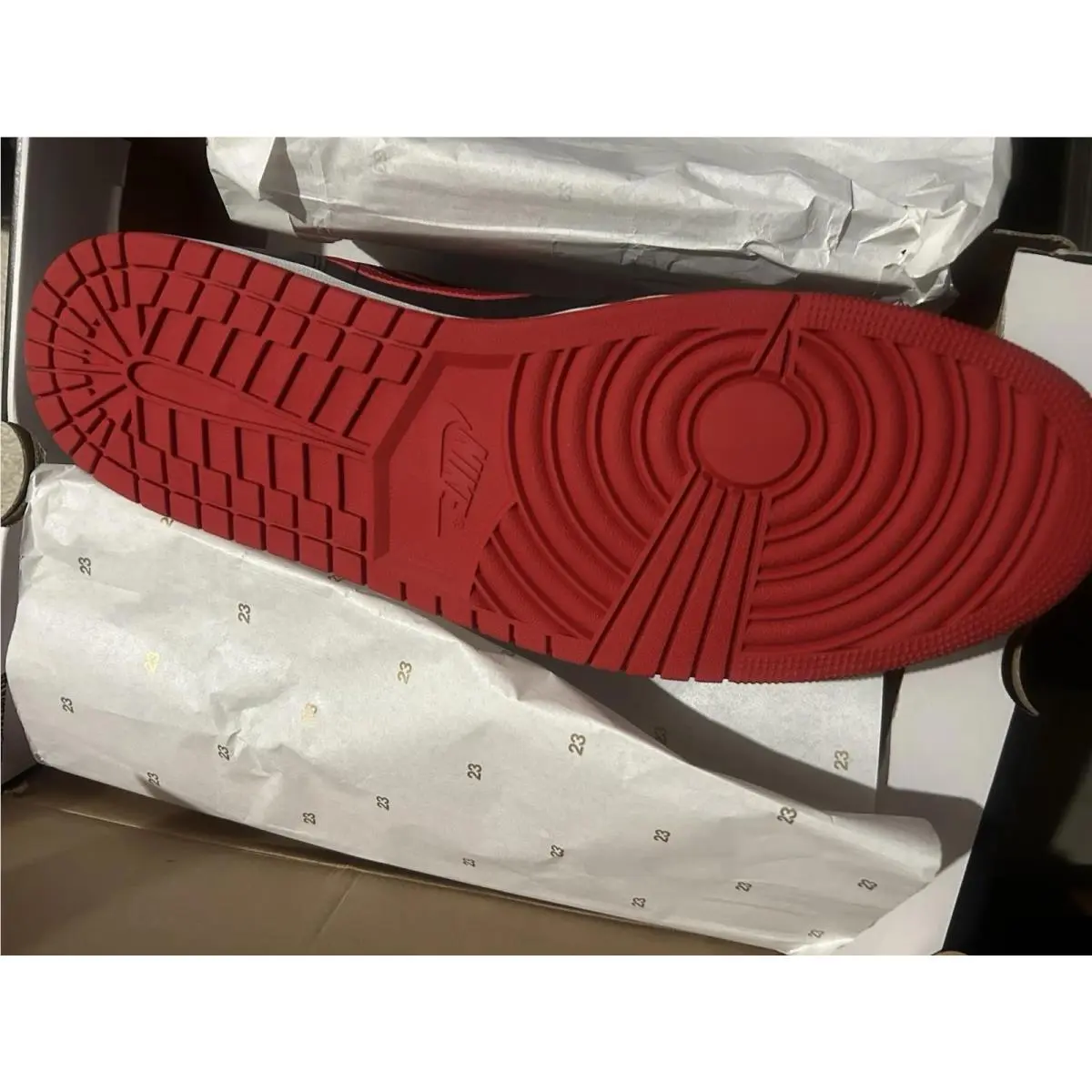 Nike shoes - Jordan 1 Mid - Mid - Red 0