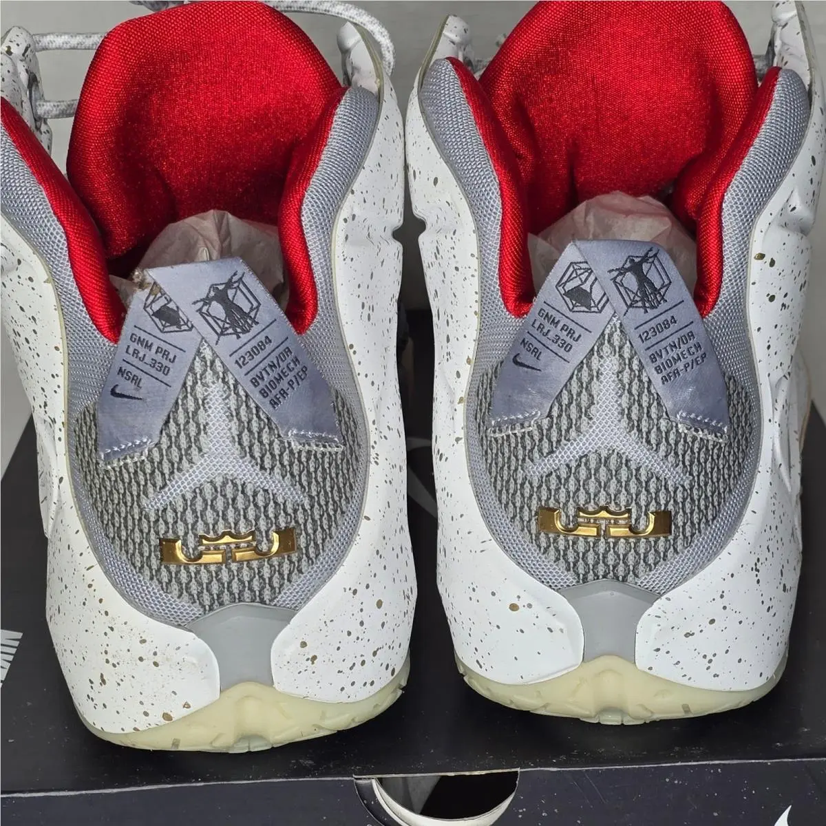 Nike shoes - Nike LeBron 12 - LeBron - 728709 991 - White 0