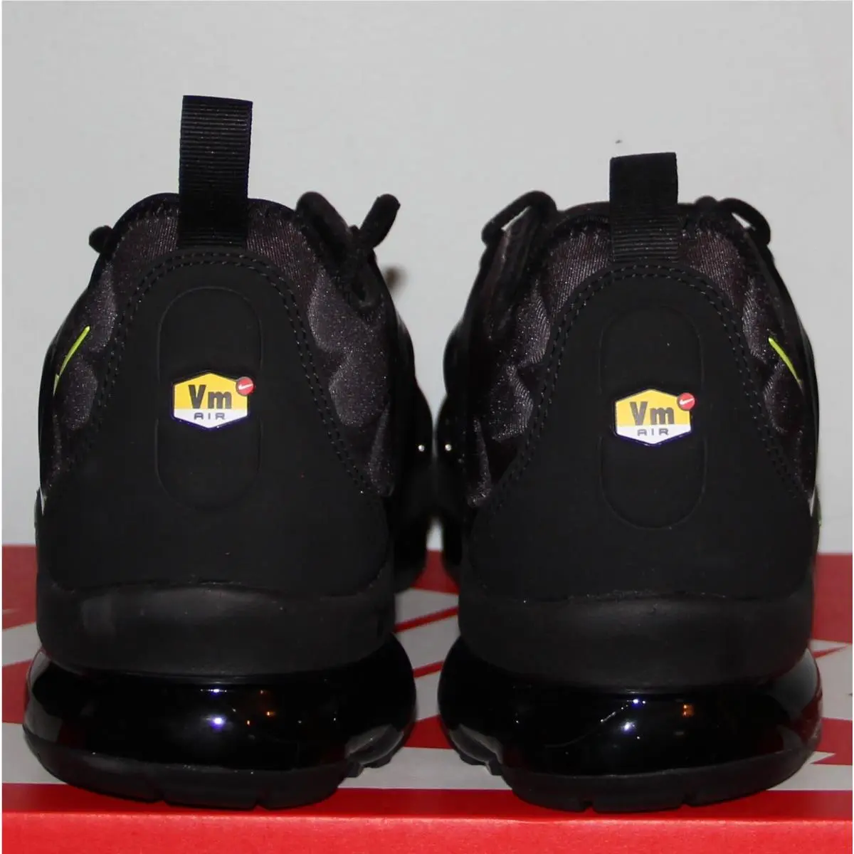 Nike shoes - Nike Air Vapormax Plus - Air Vapormax Plus - 924453-009 - Black (UPC: 883418919955) 3