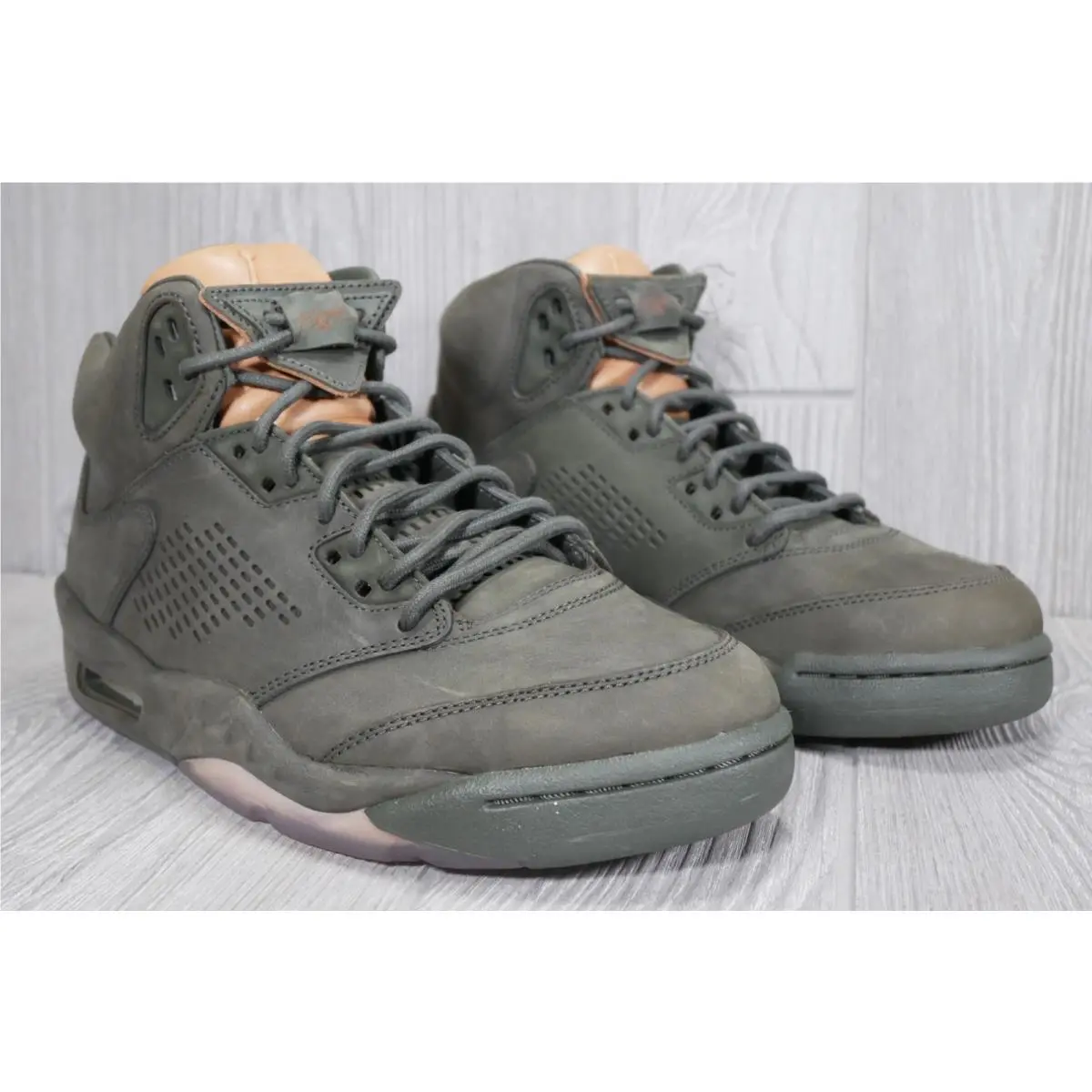 Nike shoes - Air Jordan 5 - Air - Green 1