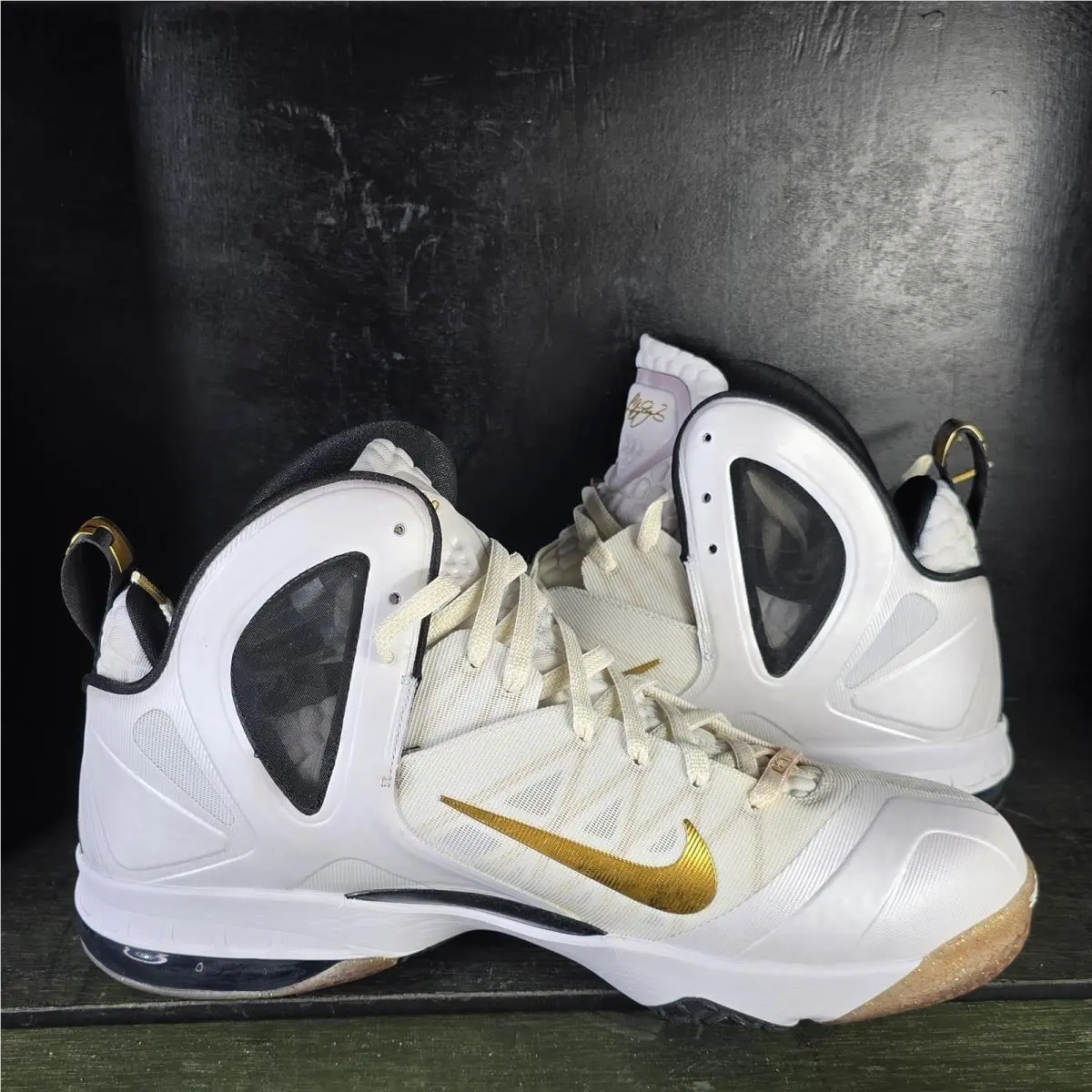 Nike shoes - LeBron 9 P.S. Elite Series 15 - 516958 100 - White 0