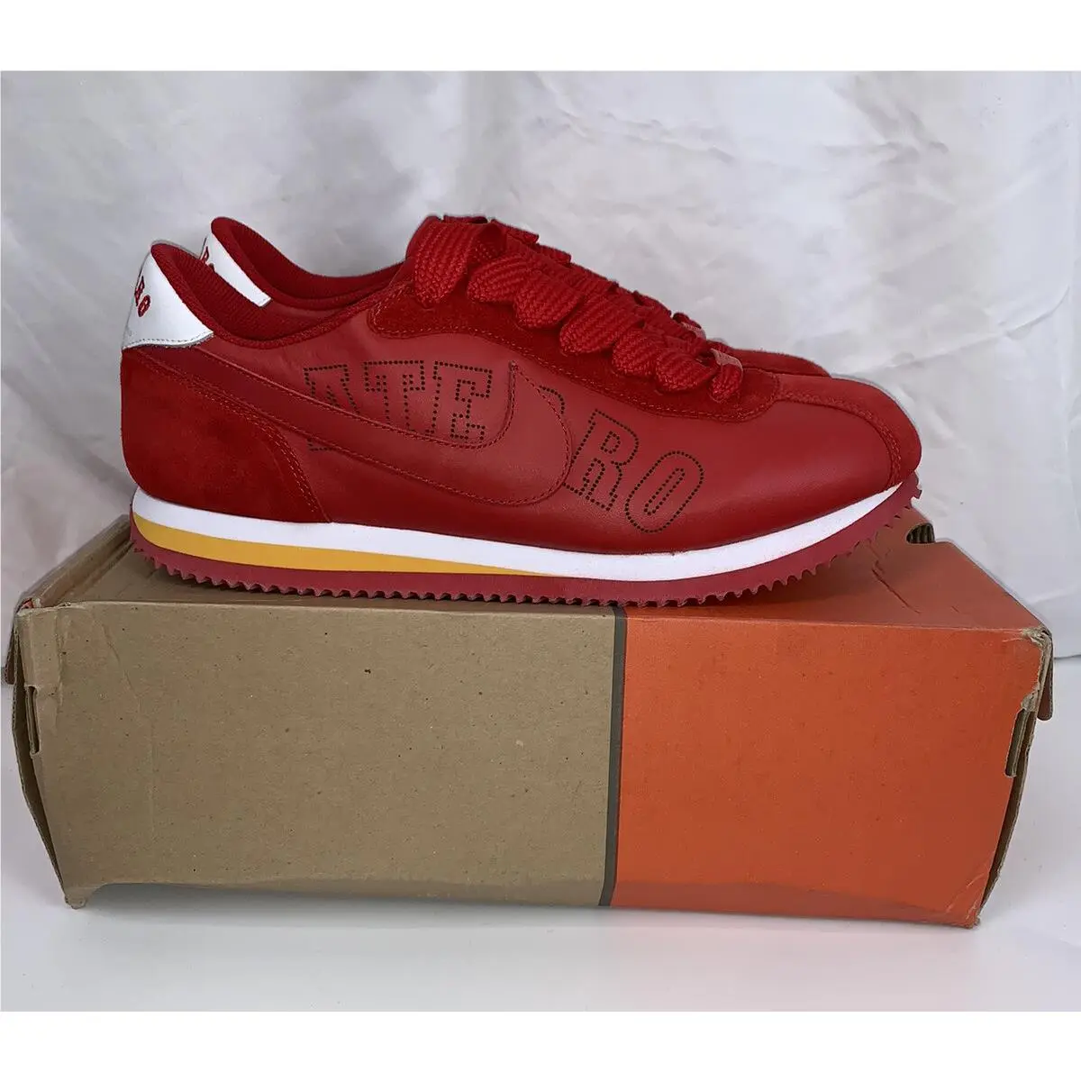 Nike shoes - Nike Classic Cortez - Classic Cortez - Red 5