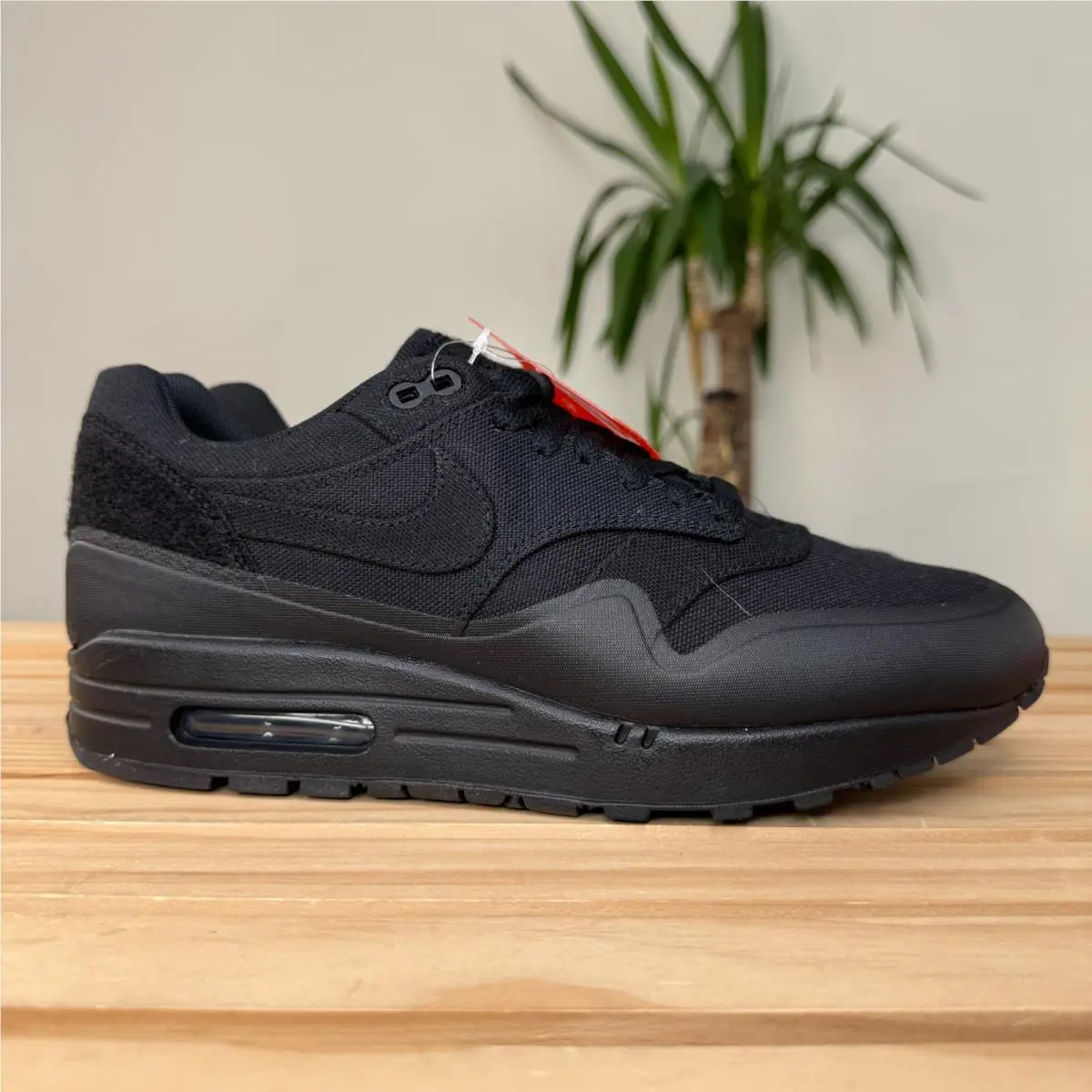 Size 8.5 - Nike Air Max 1 V SP Patch Black
