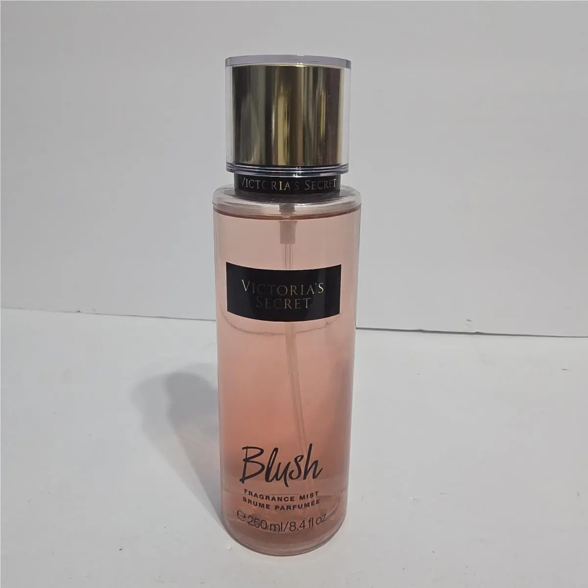 Victoria`s Secret Blush Fragrance Mist Spray 8.4 OZ