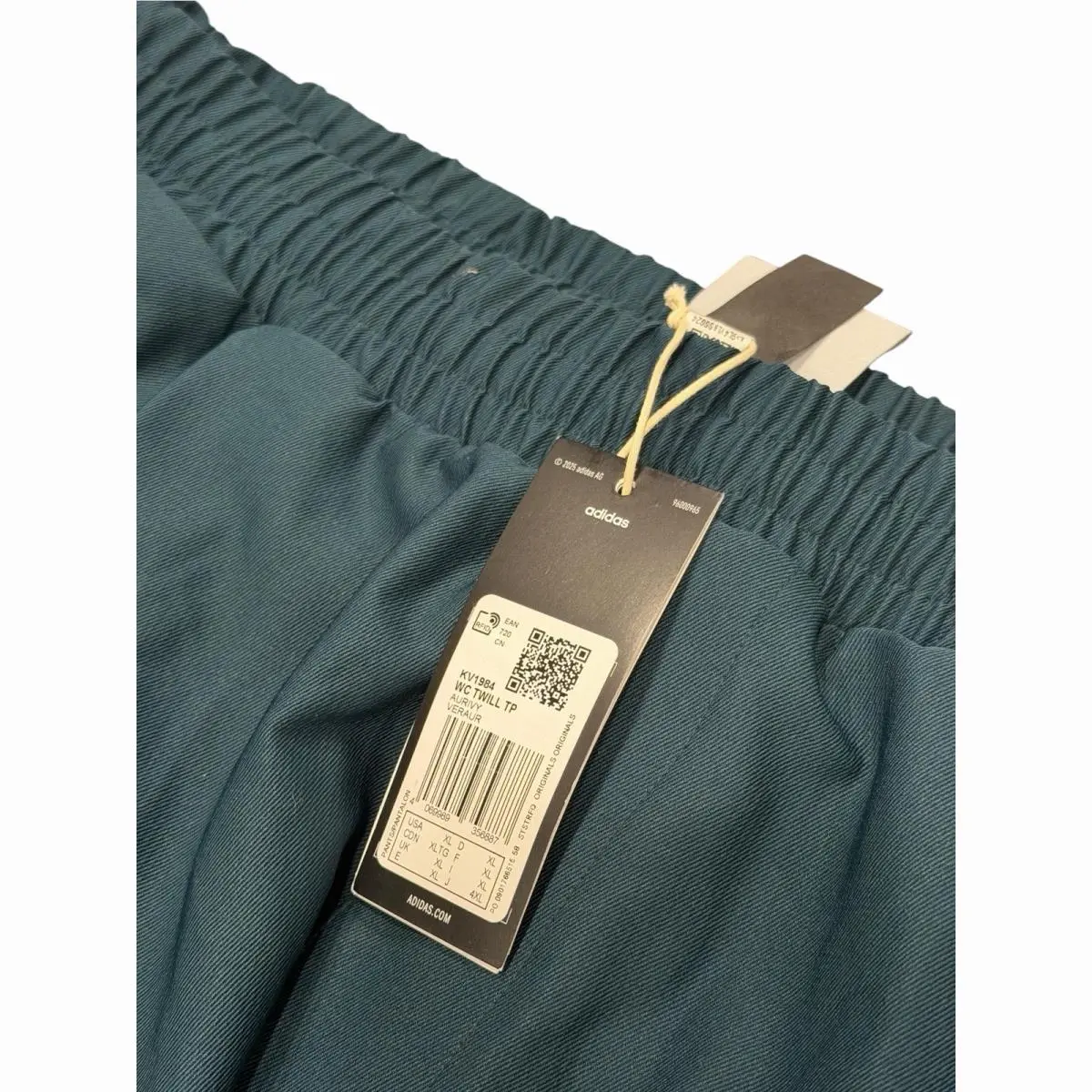 Adidas clothing - Green 8