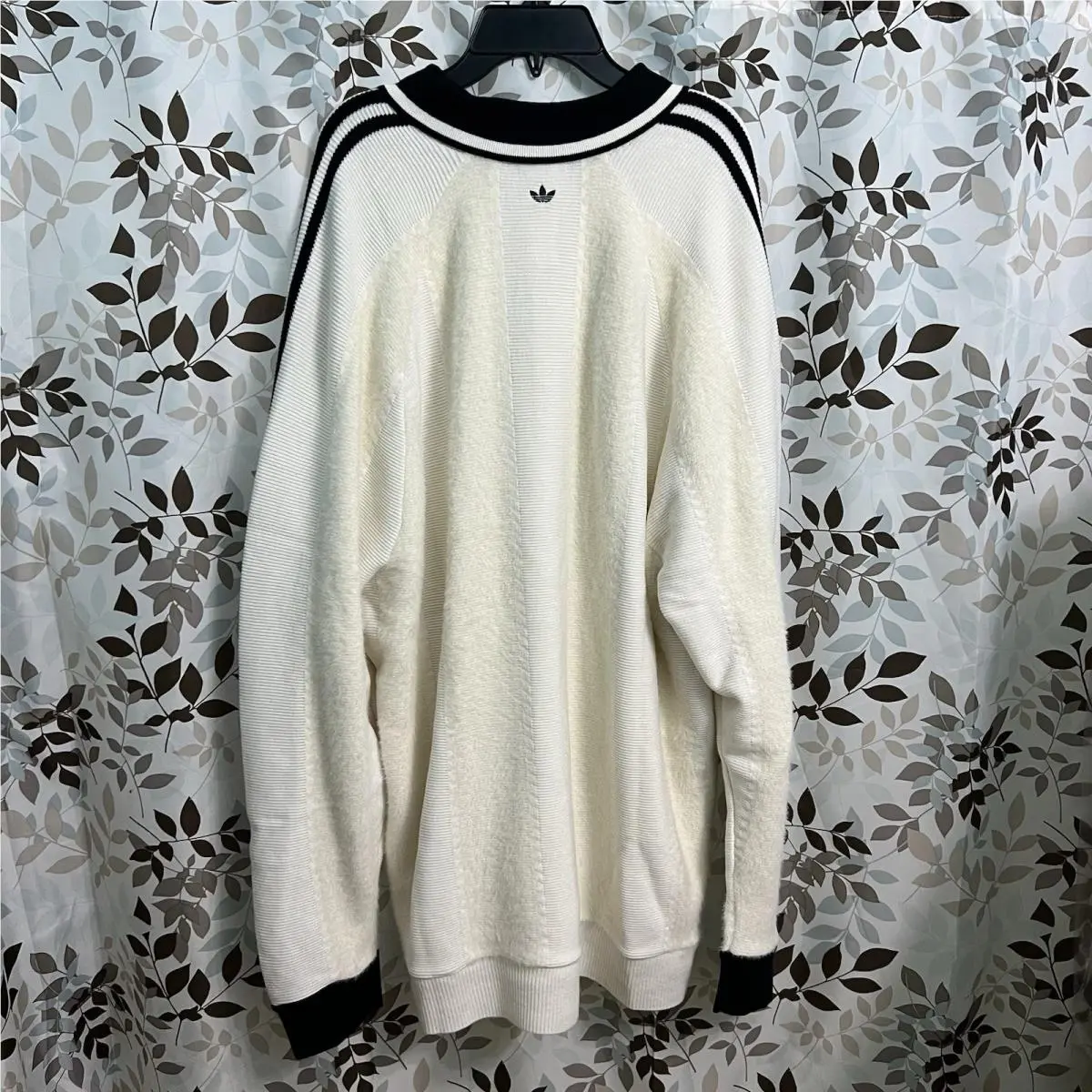 Adidas clothing - adidas Originals - Originals - JX3836 - Cream White 3
