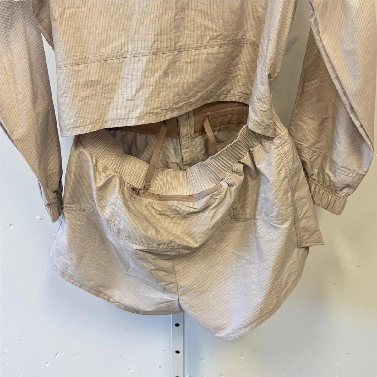 Adidas clothing - Cream 5