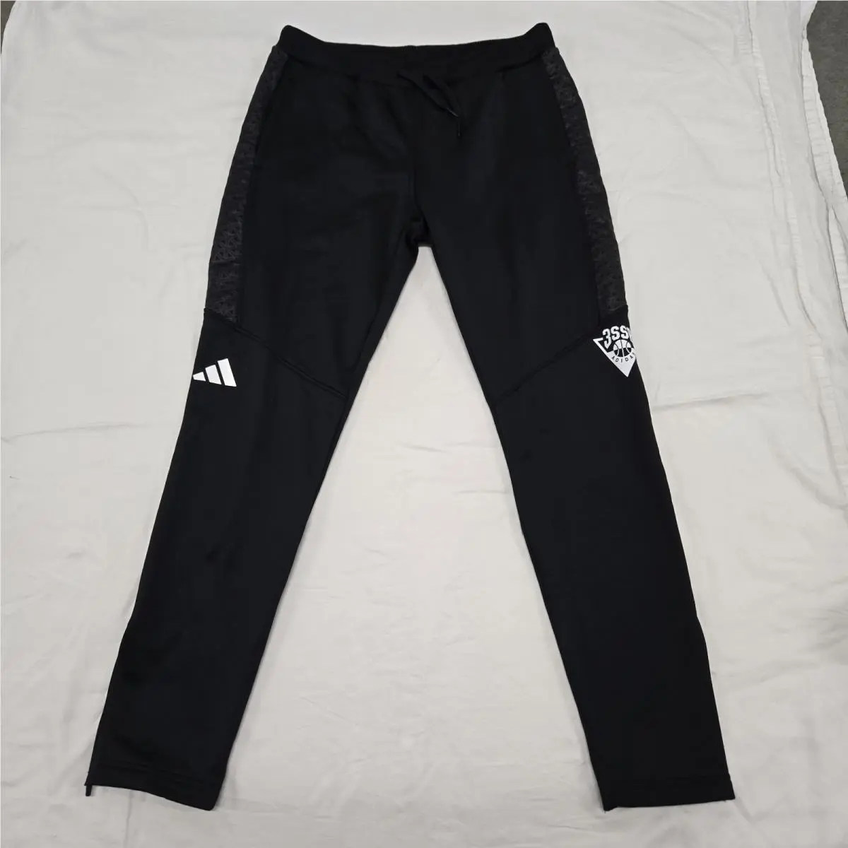 Adidas clothing - HR5142 - HR5142 - Black 11
