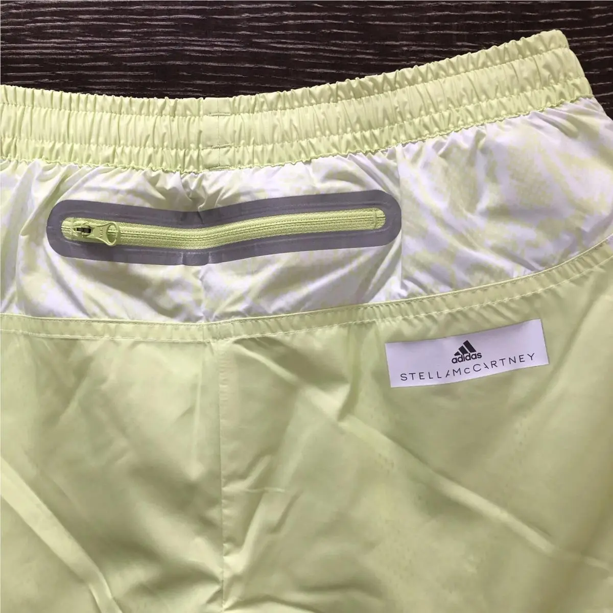 Adidas clothing - White / Frozen Yellow 3