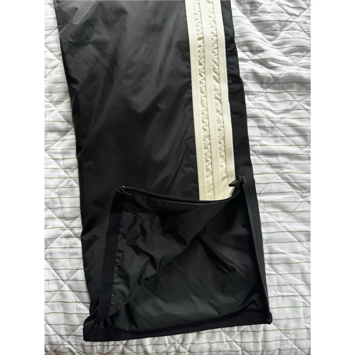 Adidas clothing - IS8727 - IS8727 - Black 0