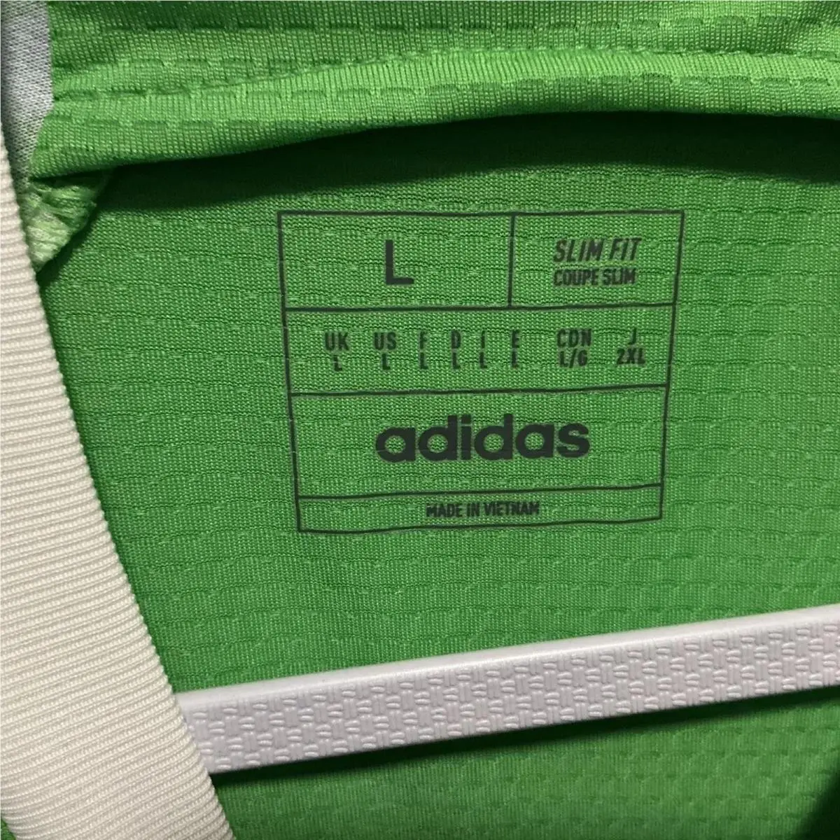 Adidas clothing - NA - Green 3