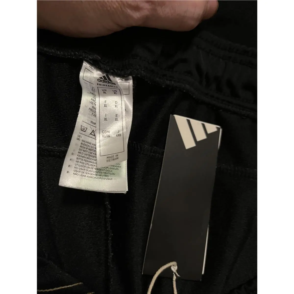Adidas clothing - Black 8