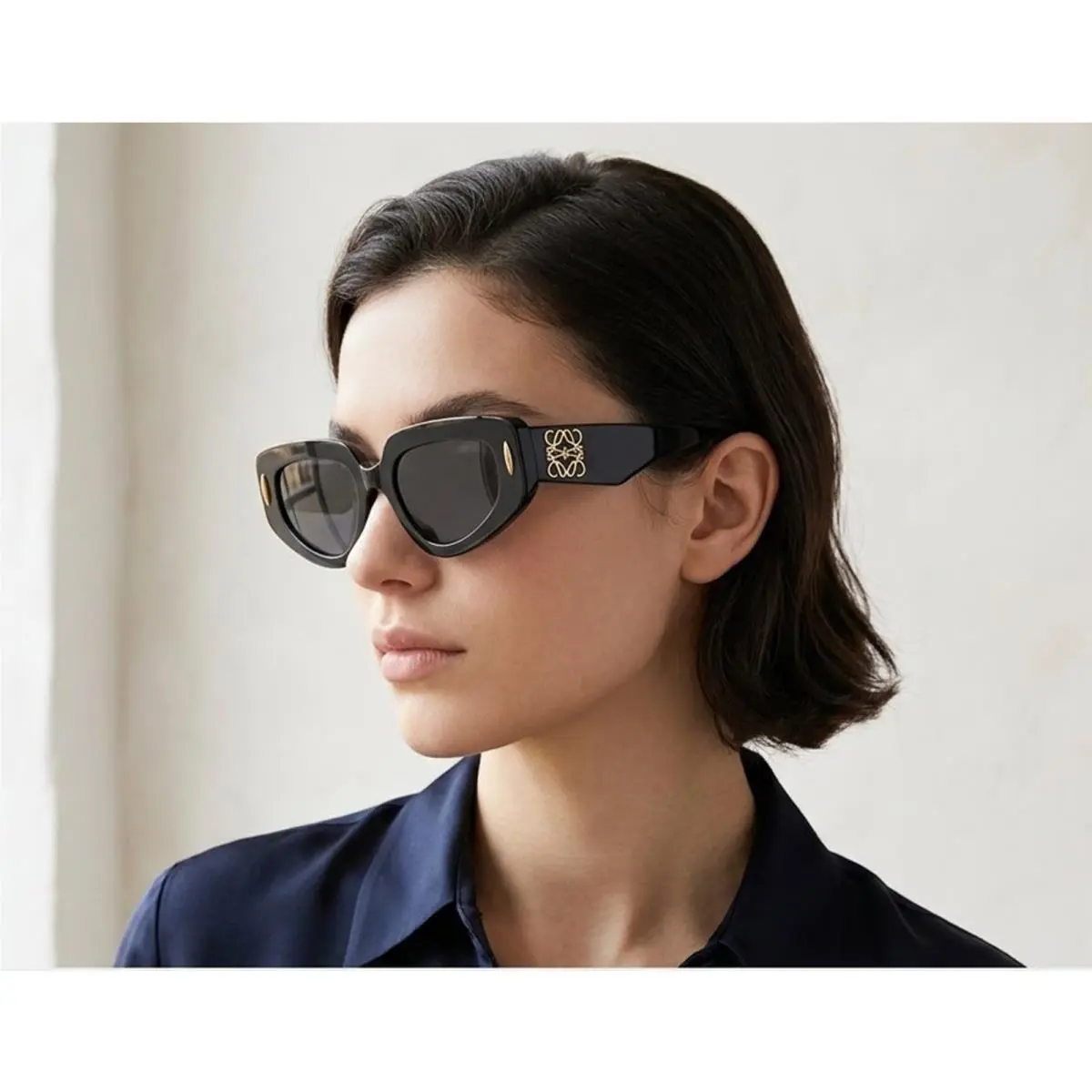 Loewe LW40160F-5301A Sunglasses 53mm