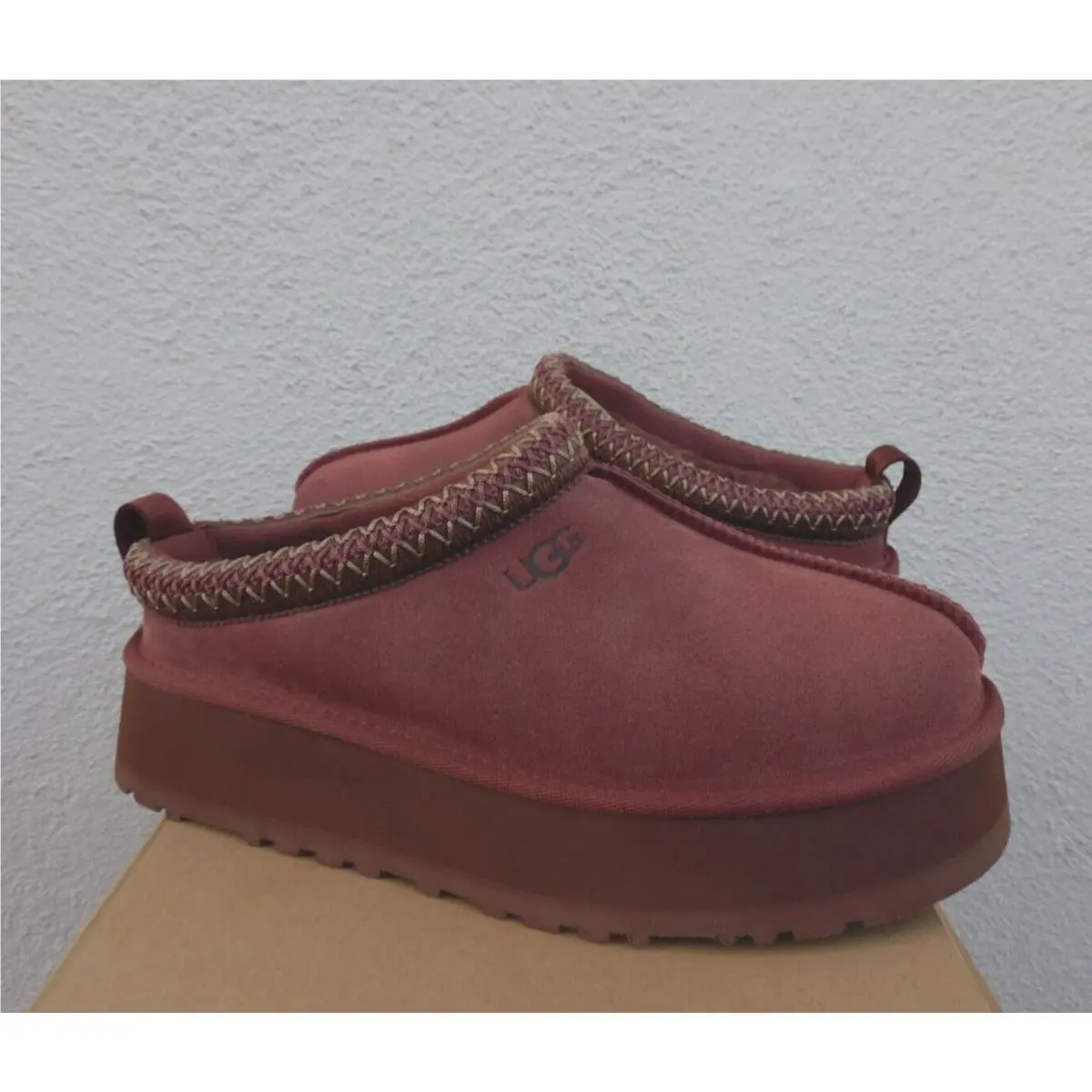 Ugg Tazz Red Jasper Suede Platform Slippers Shoes Women US 9/ Eur 40