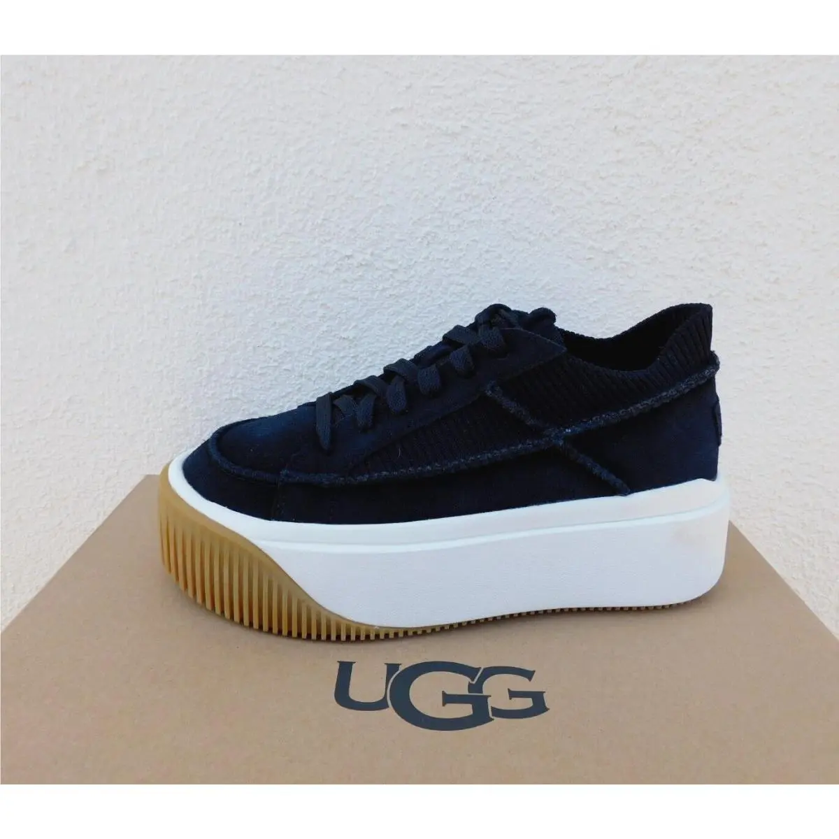 UGG shoes - UGG EZ-DIZZIT LACE - LACE - Black (UPC: 197634015354) 1