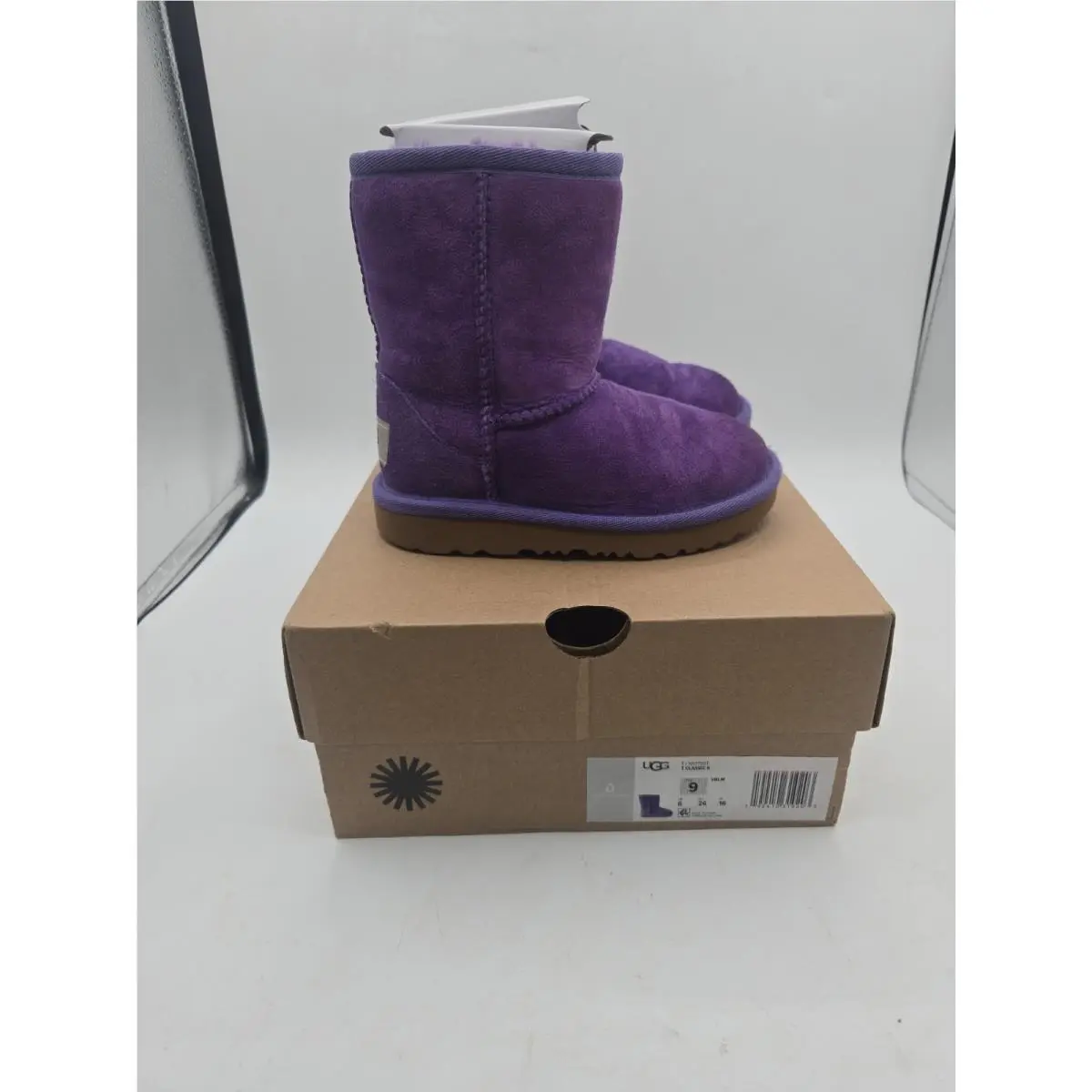 Ugg Classic Toddler Boots Size 9 Warm Suede Sheepskin Winter Shoes