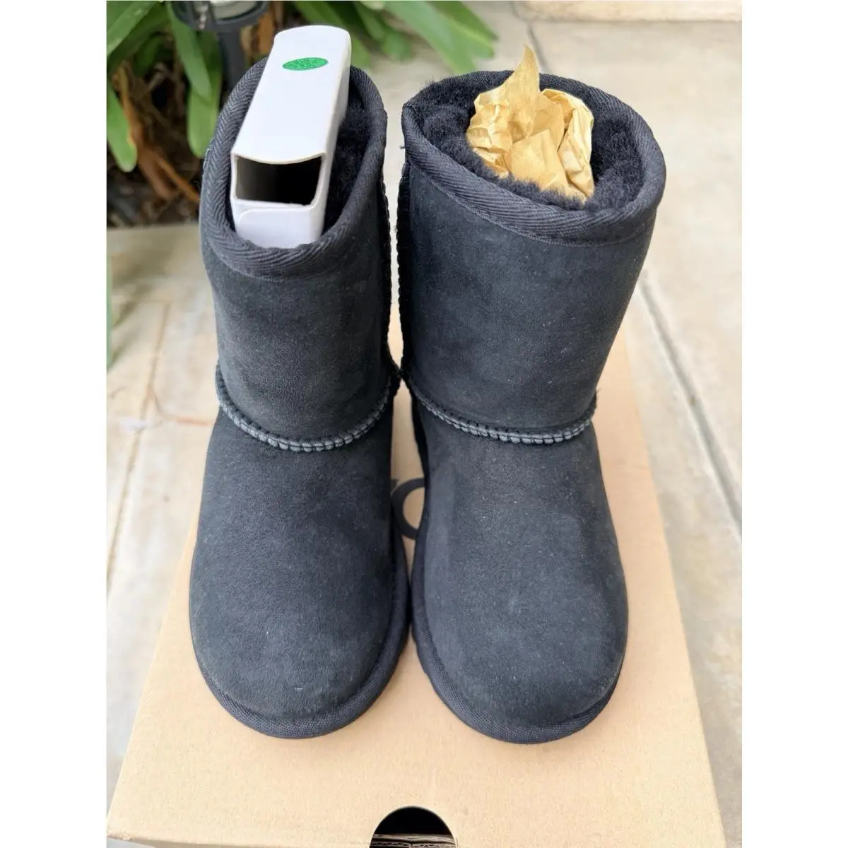 Ugg Australia Girls T Classic Boots Suede Pull-on Black Size 11 w/ Box