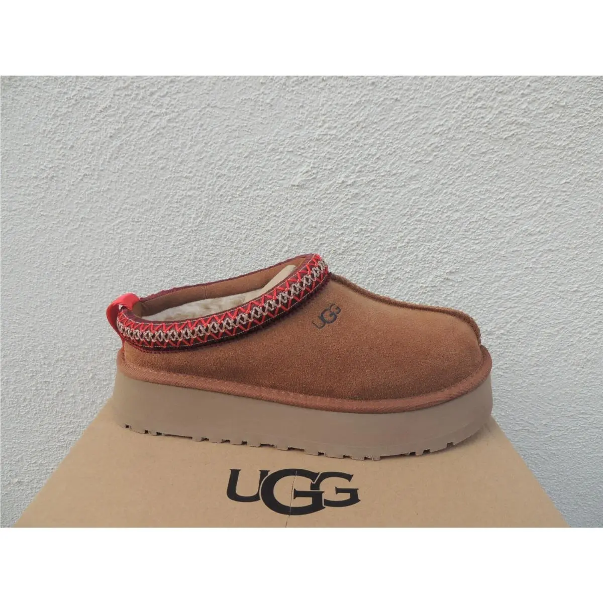 UGG shoes - UGG Tazz - Tazz - Chestnut (UPC: 194715779563) 0