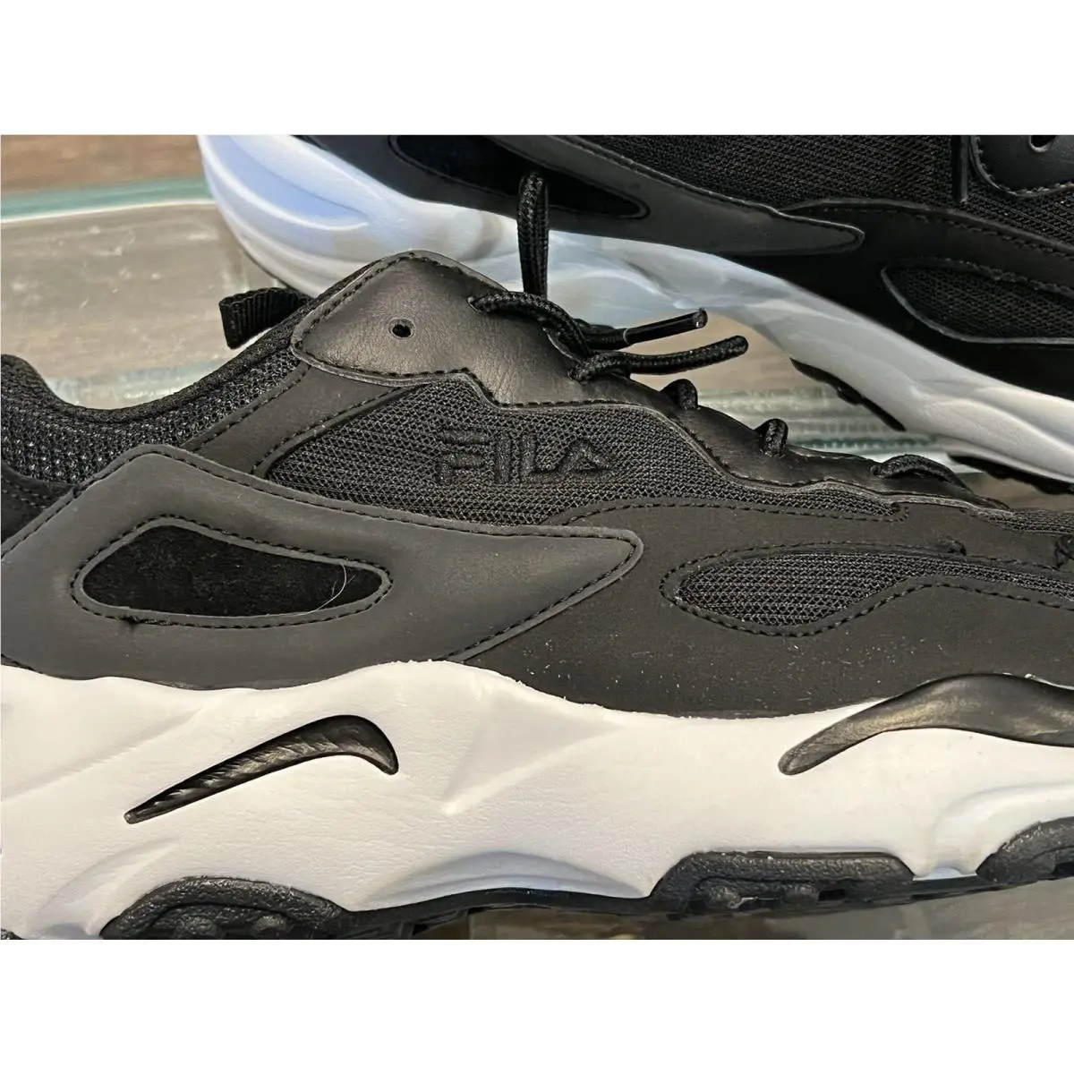 Fila shoes - FILA Ray Tracer - Ray Tracer - 1RM01169-013 - White (UPC: 789482965037) 10