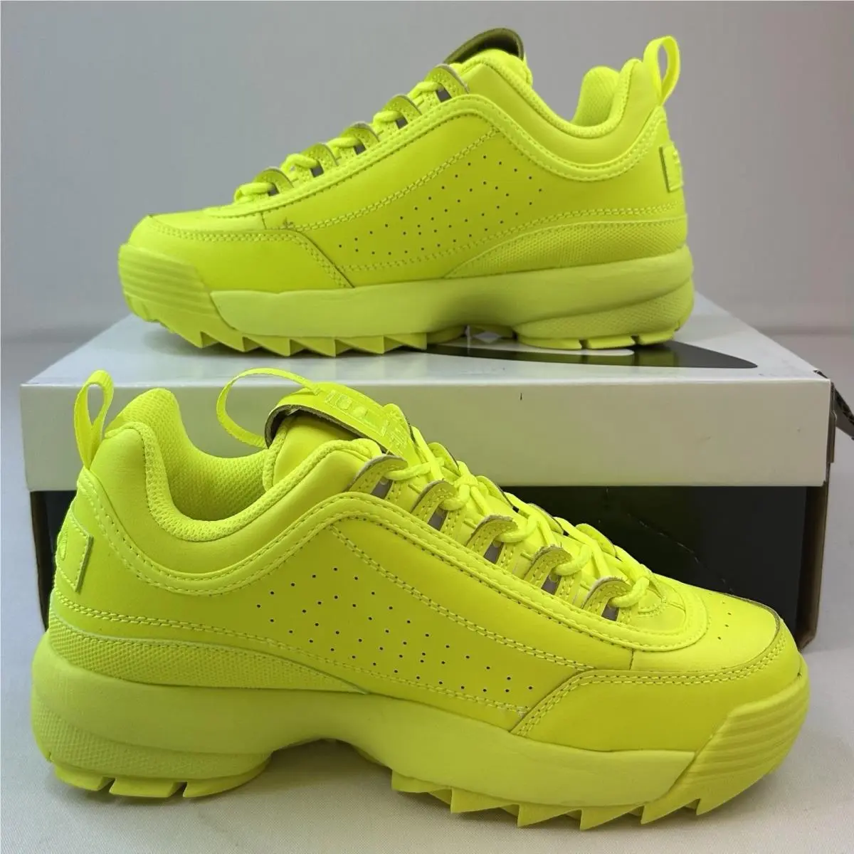 Fila Disruptor 2 Women`s Size 7 Shoes Safety Yellow 5XM01763-700