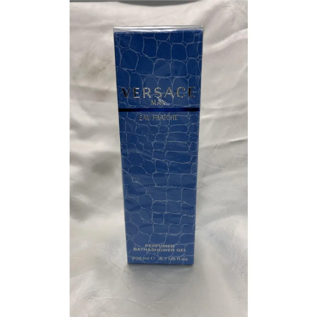 Versace Man Eau Fraiche Perfumed Bath Shower Gel 200ML