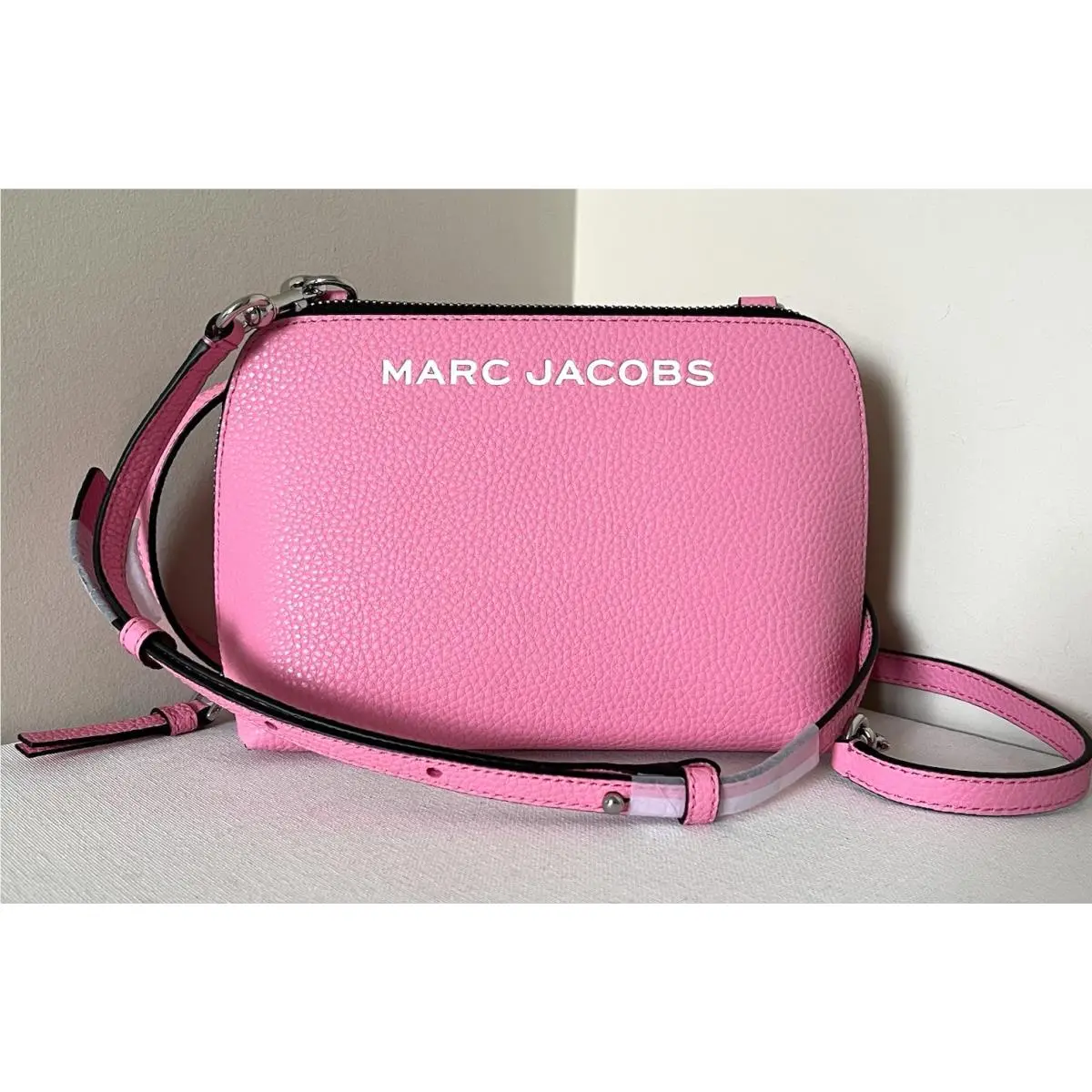 Marc Jacobs Grind Crossbody Pouch Pebble Leather Petal Pink