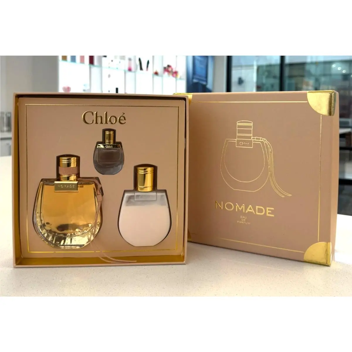 Nomade Chloé 2.5 Oz Edp + 3.4 Oz Body Lotion + 0.17 Oz Edp Mini Gift Set