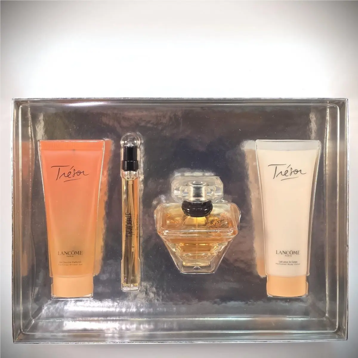 Vintage Lancome Paris Four Pc Gift Set. . See Description and Photos