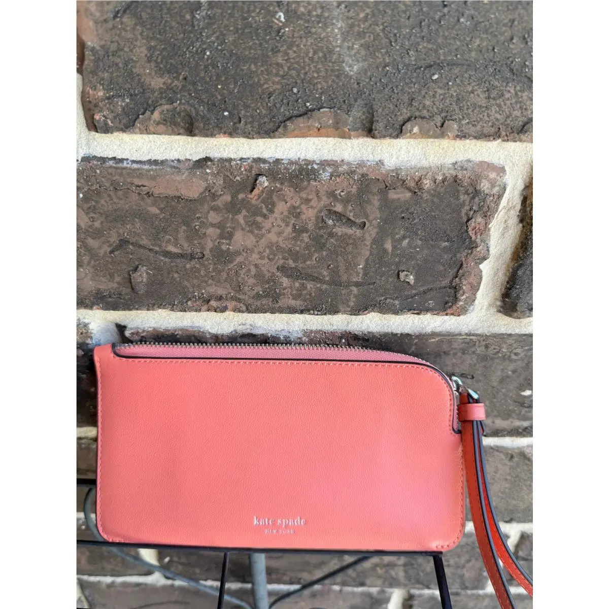 Kate Spade Zippy Smooth Slim Wristlet Wallet Melon Ball Leather Apricot