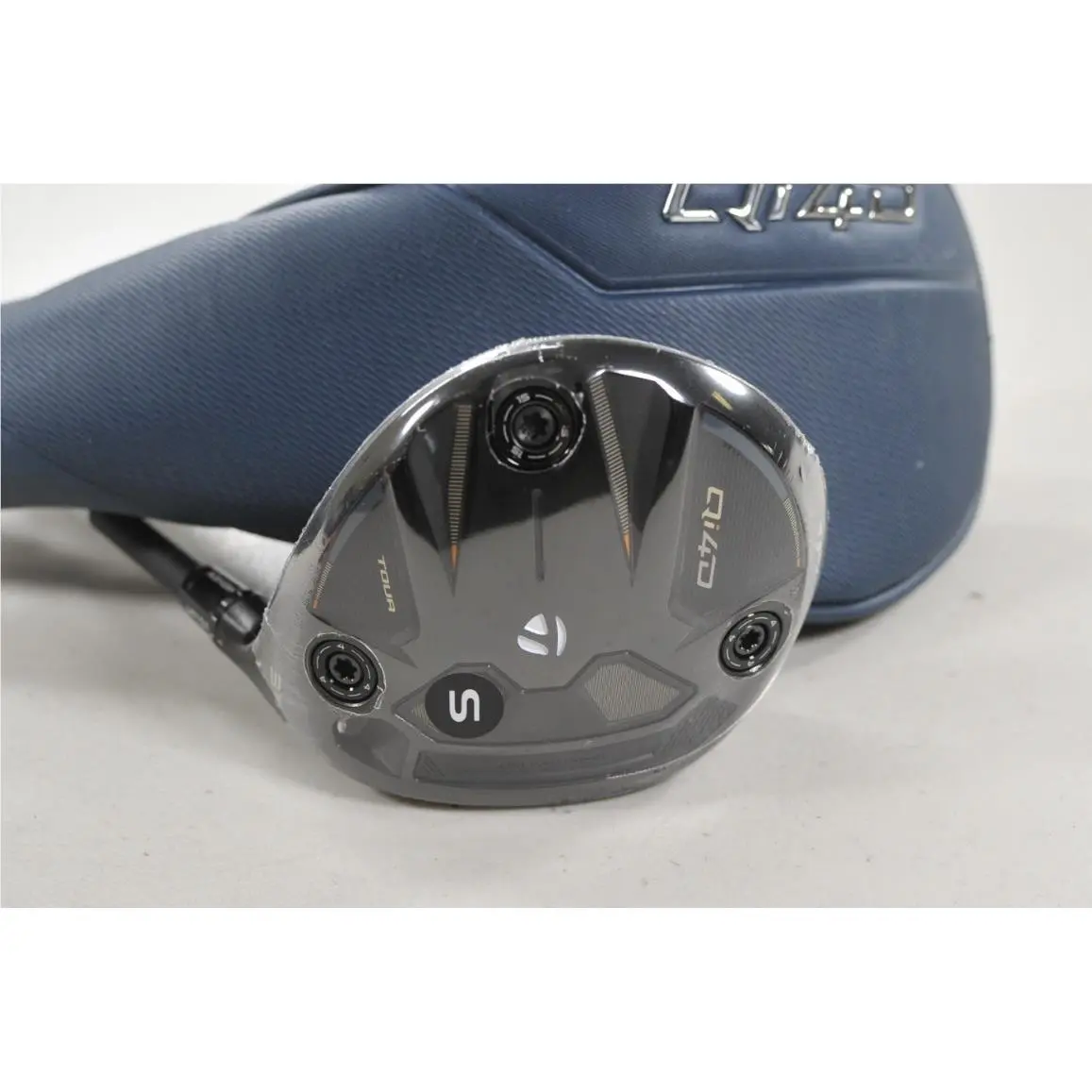 Taylormade Qi4D Tour 3-15 Fairway Wood Stiff Flex RH Reax 75g Graphite 221269