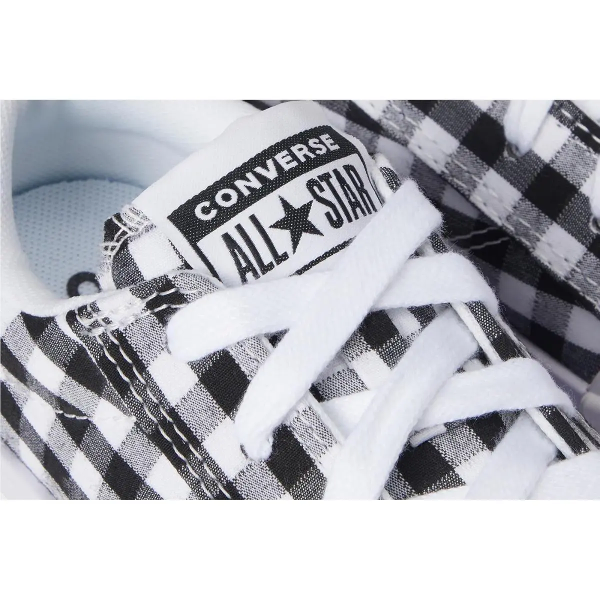 Converse shoes - White/Black/White 4