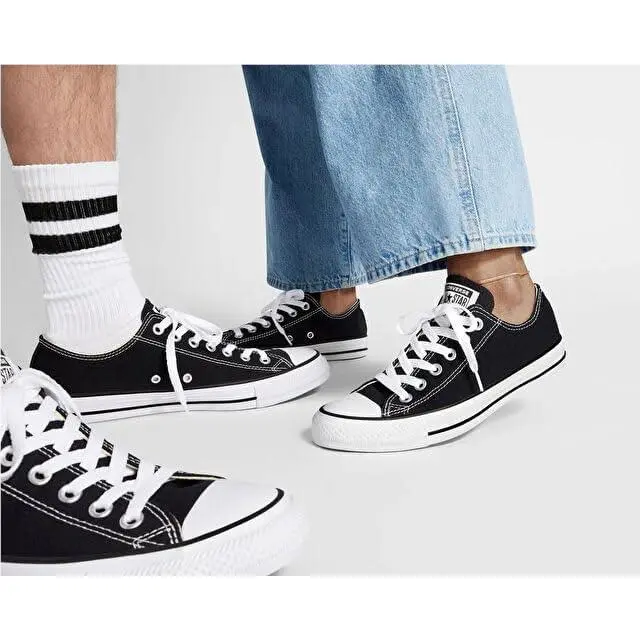 Converse shoes - Black 3