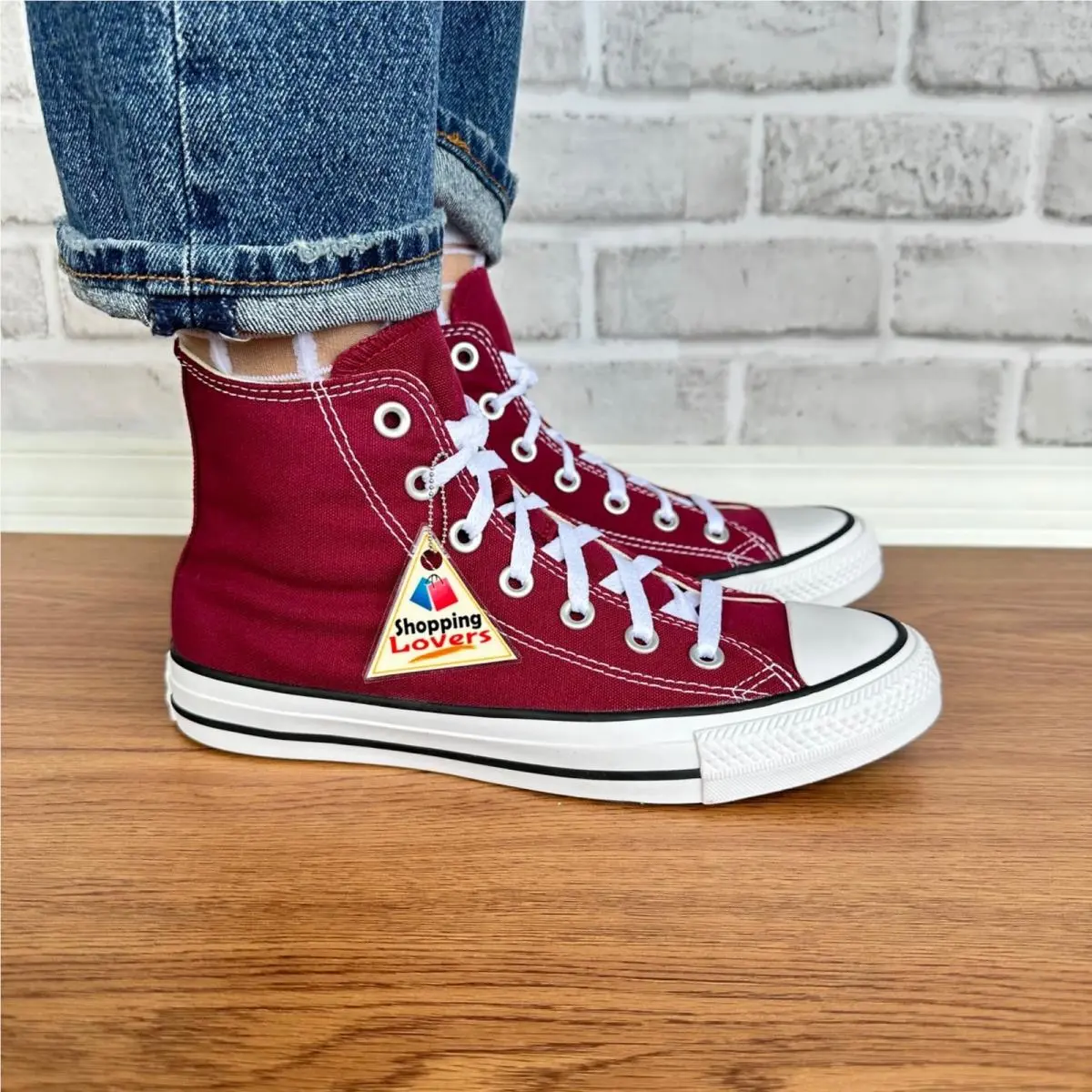 Converse Chuck Taylor High Top Size 5.5 Men`s Shoes Sneakers Maroon Red M9613
