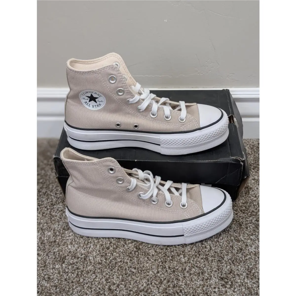 Size 5.5 Women`s Converse Ctas Lift High Platform Beige Lace Up Sneakers A02432F