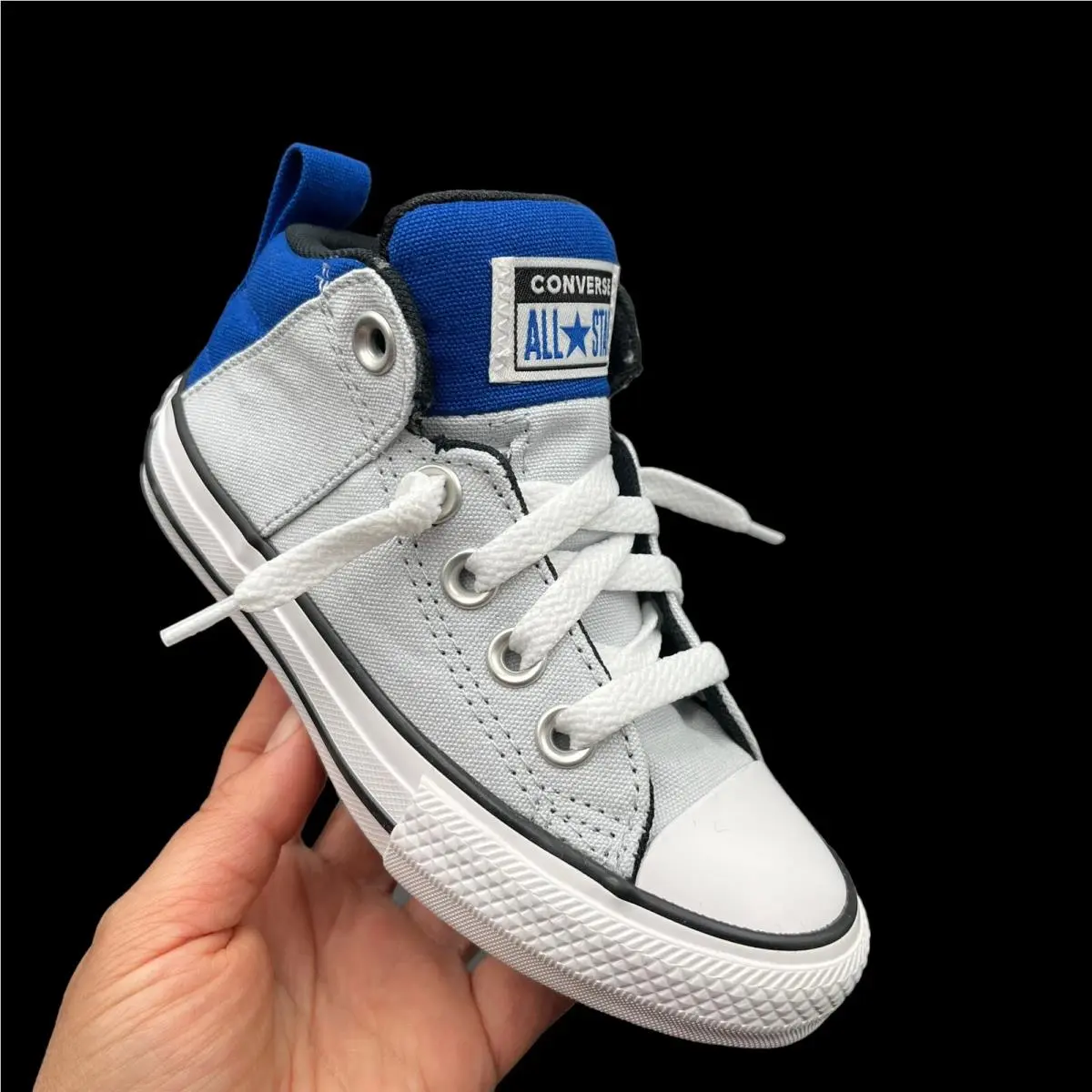 Converse Chuck Taylor All Star Little Boys Slip on Shoe Size 11 Light/royal Blue