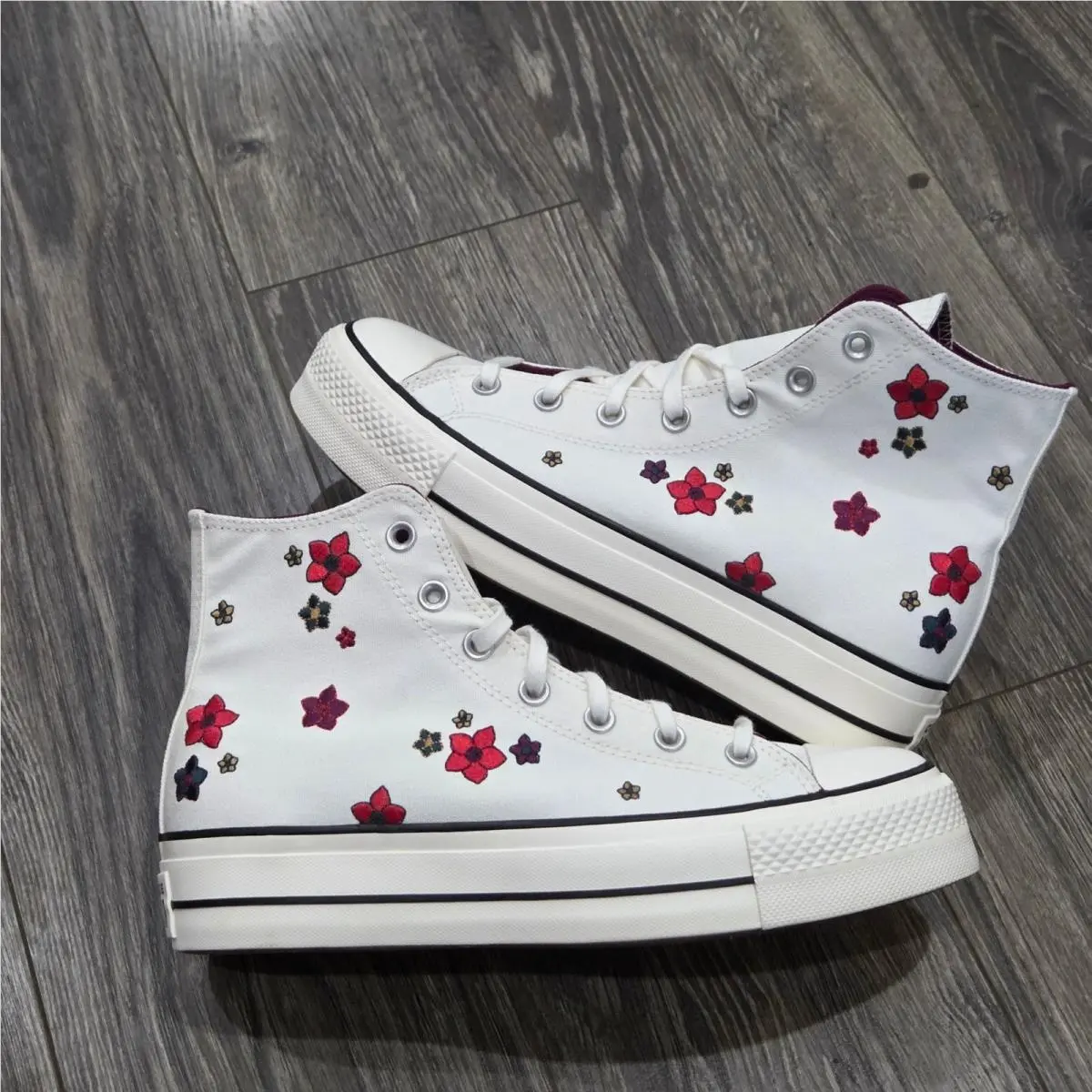 Converse shoes - Converse Chuck Taylor All Star Lift Hi - White 1