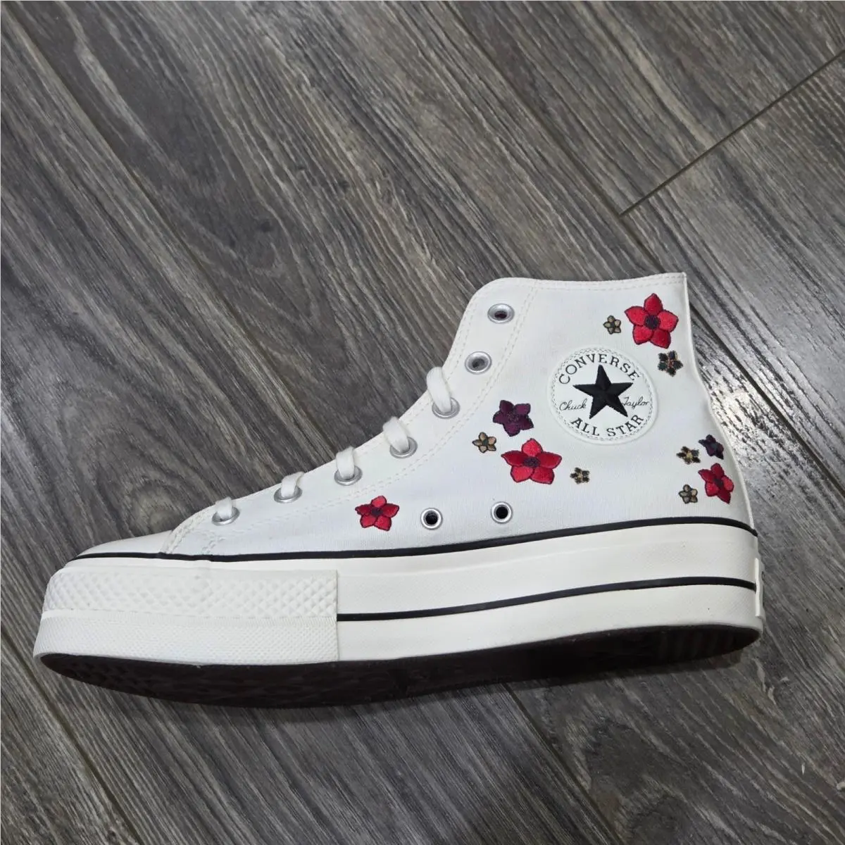 Converse shoes - Converse Chuck Taylor All Star Lift Hi - White 3