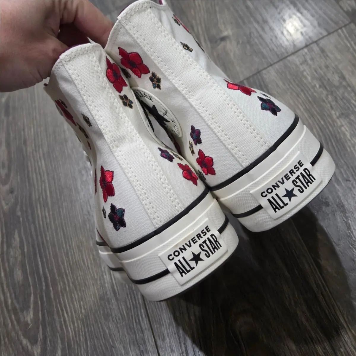 Converse shoes - Converse Chuck Taylor All Star Lift Hi - White 6