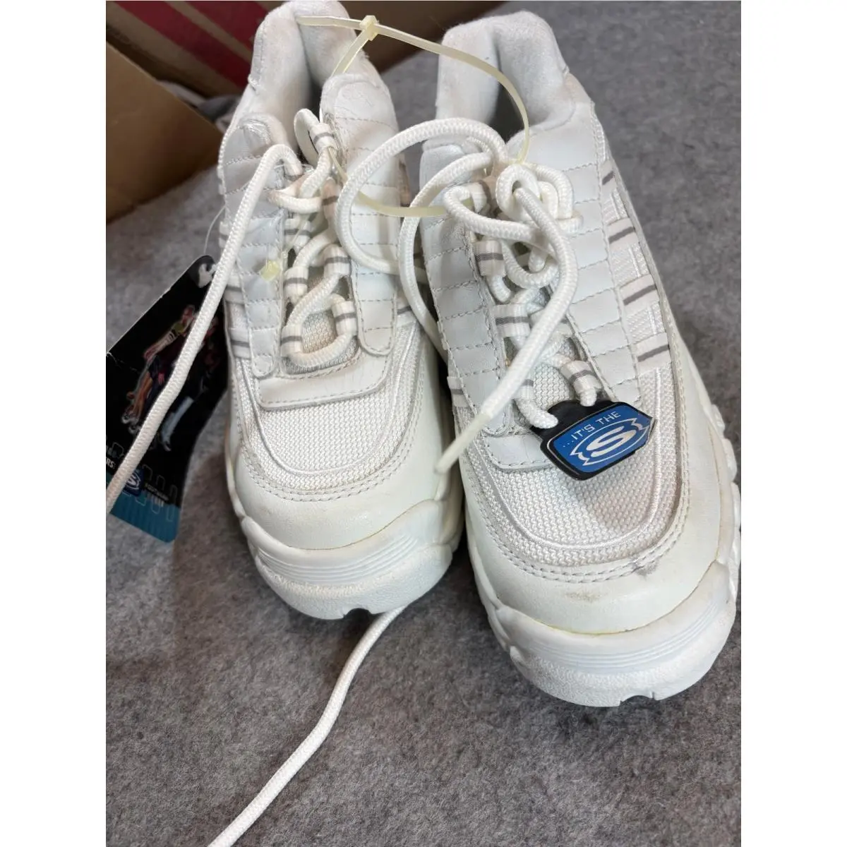Skechers shoes - White 4
